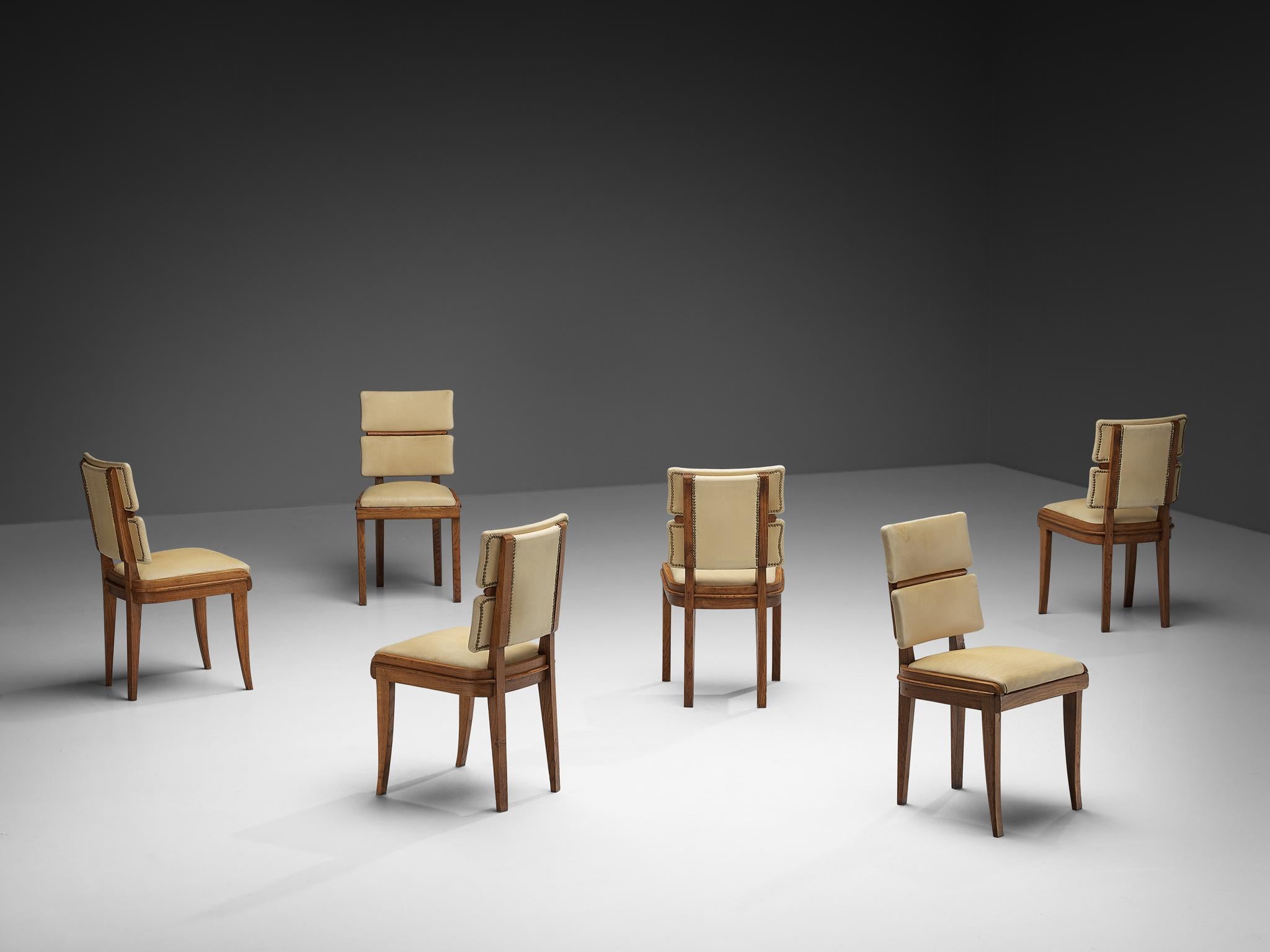 Metà XX secolo Set di sei sedie da pranzo italiane Art Deco in ottone Oak e tessuto beige chiaro in vendita