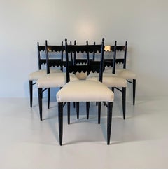 Satz von sechs italienischen Esszimmerstühlen in Schwarz und Elfenbein von Pier Luigi Colli