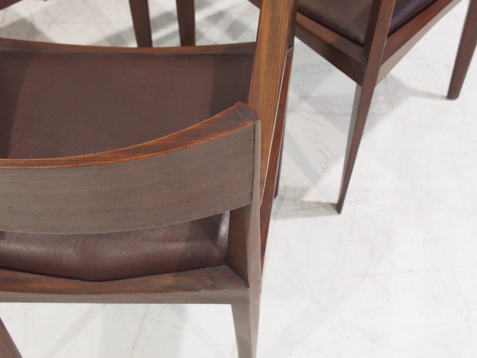 Stained Set of Six Italian Dark Brown Wood and Faux Leather Dining Chairs For Sale