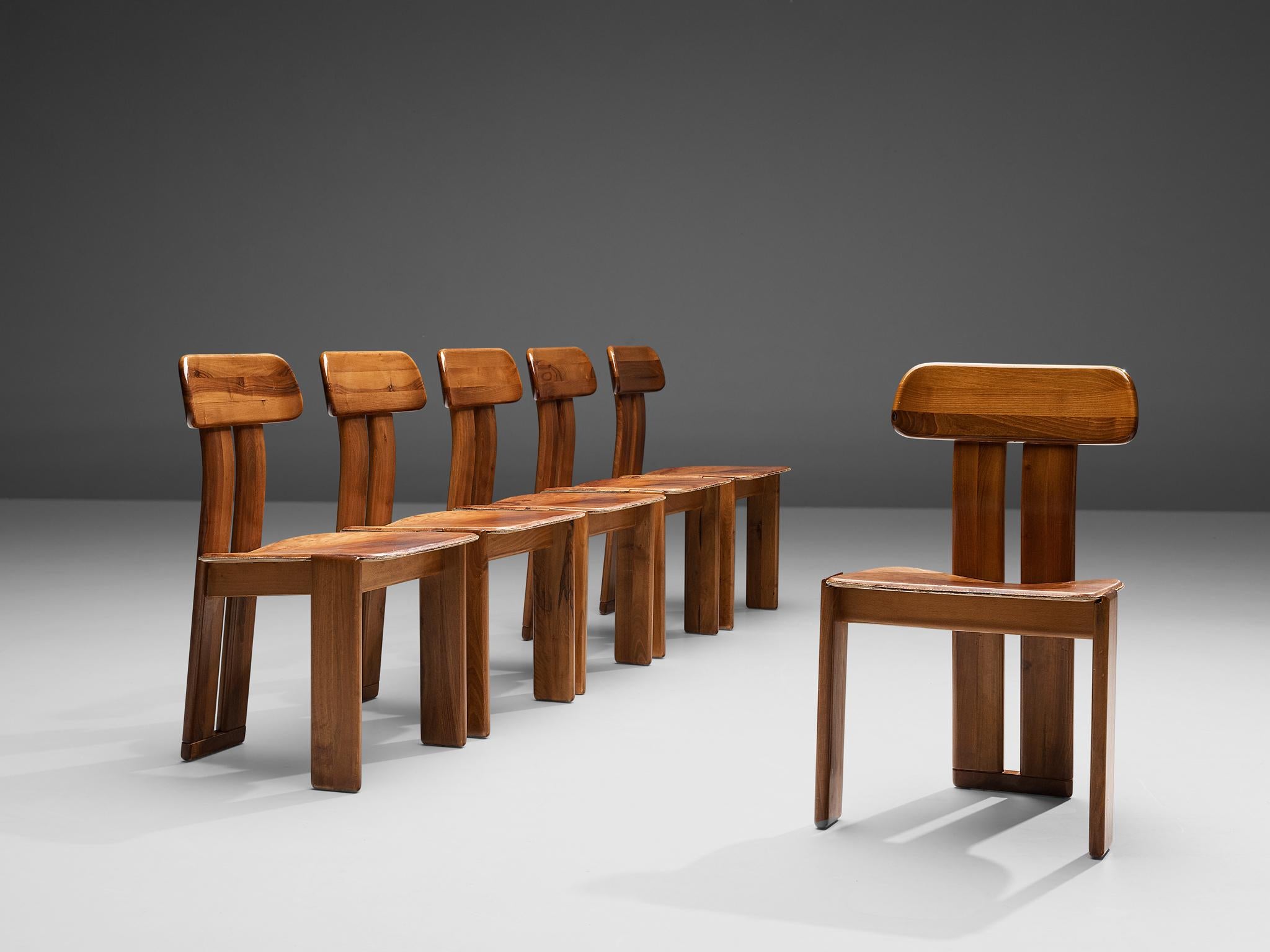 Late 20th Century Set of Six Italian Dining Chairs by Sapporo in Cognac Leather