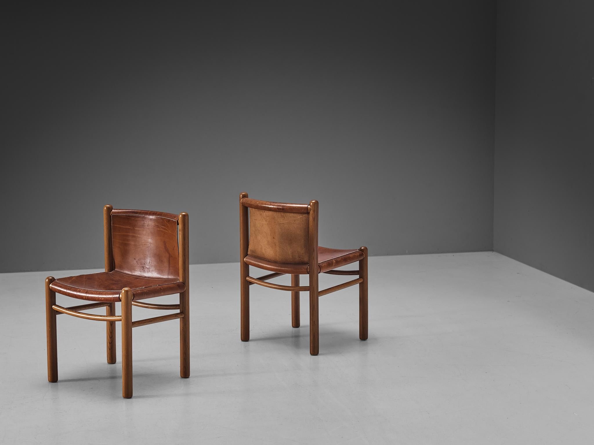 Mid-Century Modern Set of Six Italian Dining Chairs in Elm and Cognac Leather