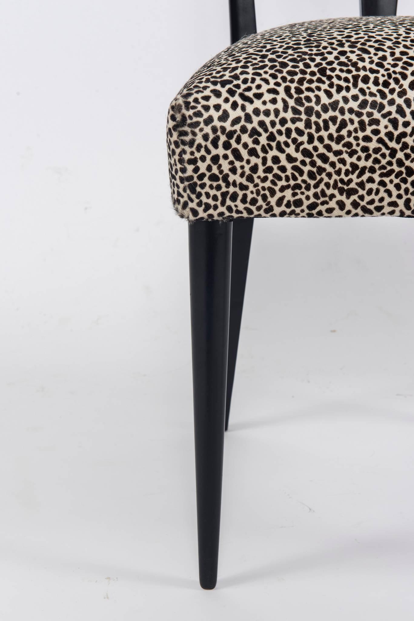 Set of Six Italian Ebonized Dining Chairs with Leopard Print Hair Hide Seats In Excellent Condition In Houston, TX
