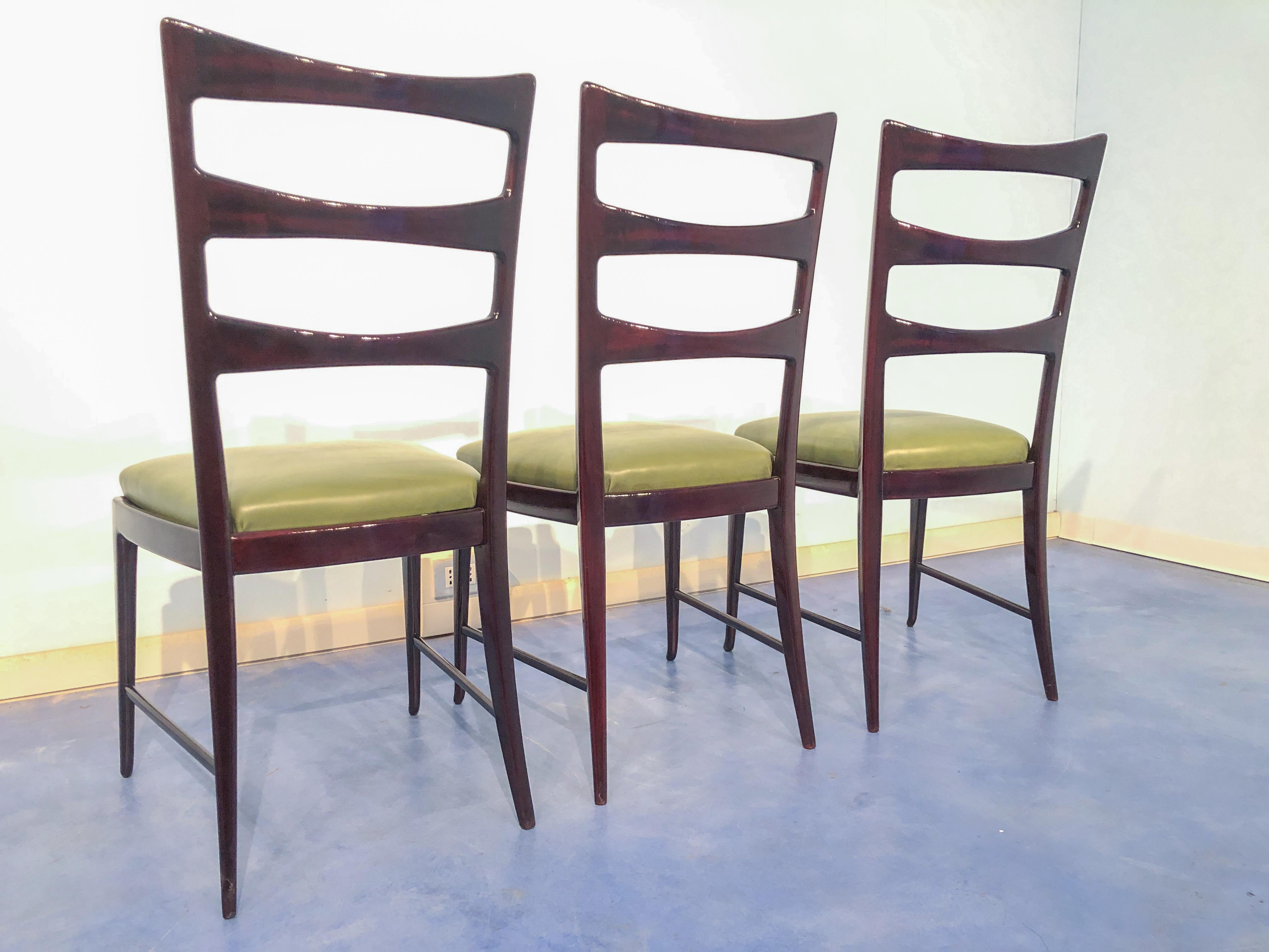 Set of Six Italian Mid Century Dining Room Mahogany Chairs by Vittorio Dassi For Sale 11