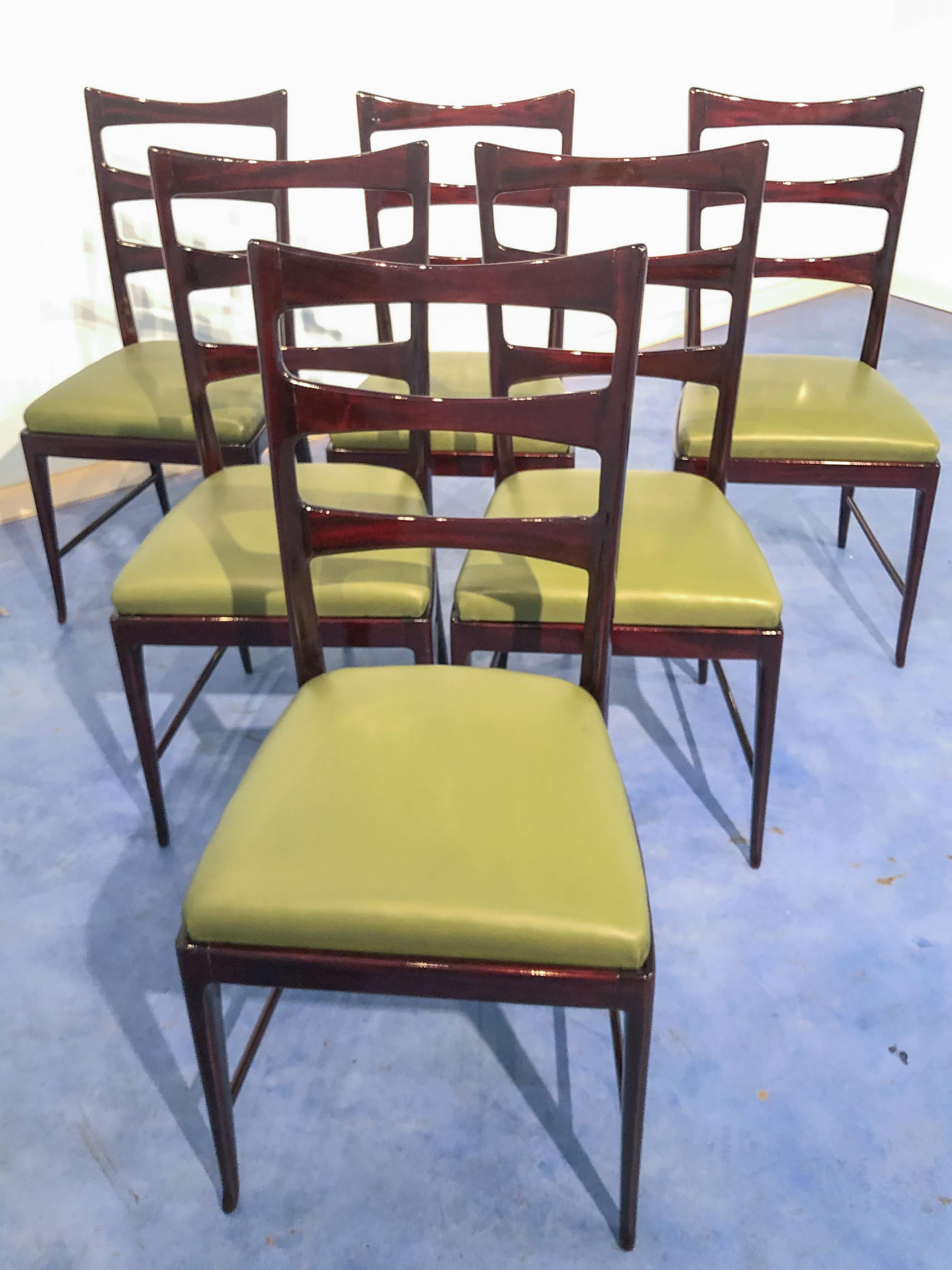Set of Six Italian Mid Century Dining Room Mahogany Chairs by Vittorio Dassi For Sale 3