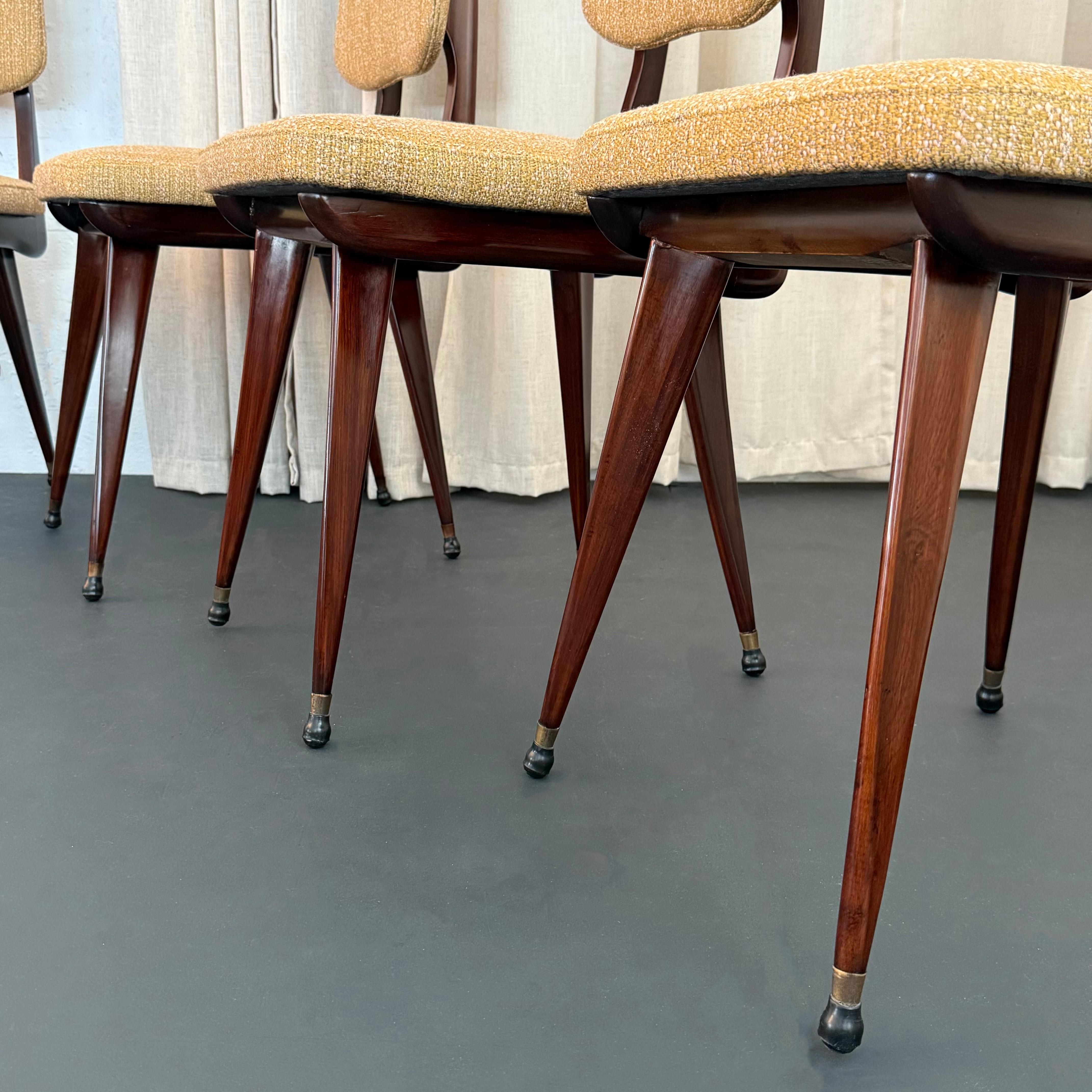 Ensemble de six chaises de salle à manger italiennes en acajou, modernes du milieu du siècle dernier en vente 4