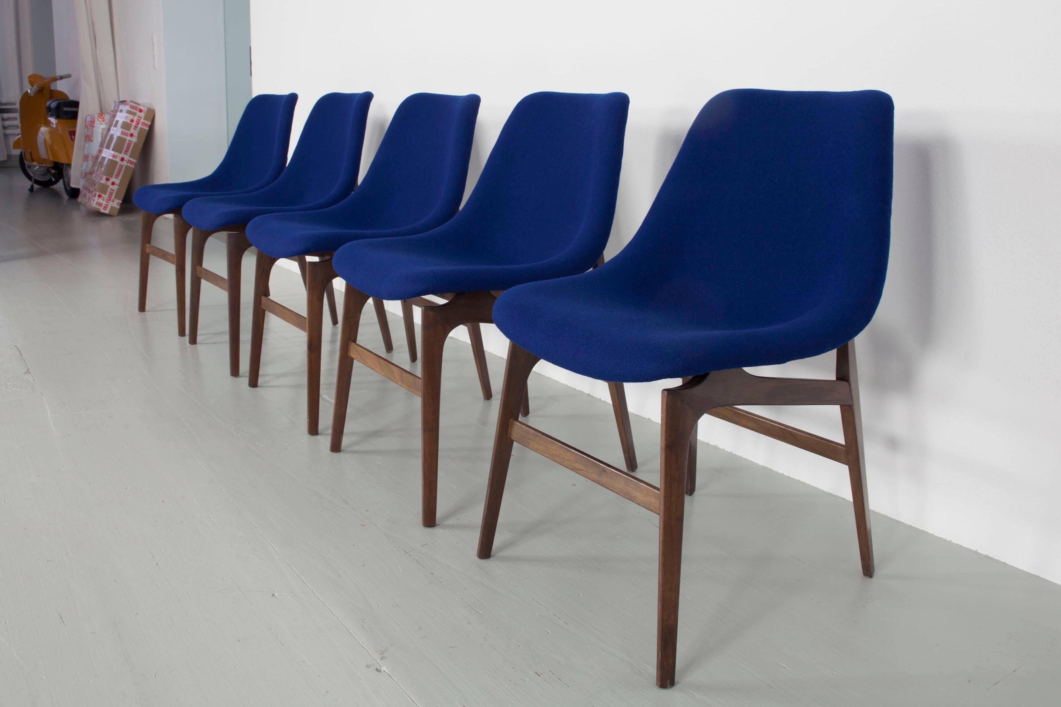 Ensemble de six chaises de salle à manger bleues « Vittorio Dassi », Italie, années 1950 en vente 5