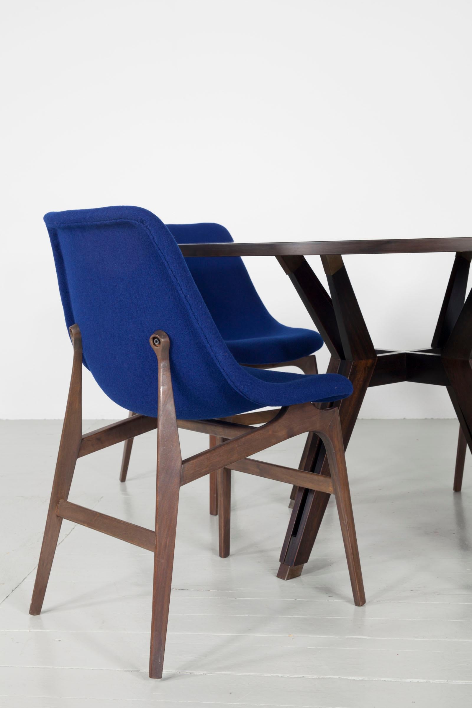 Ensemble de six chaises de salle à manger bleues « Vittorio Dassi », Italie, années 1950 en vente 7