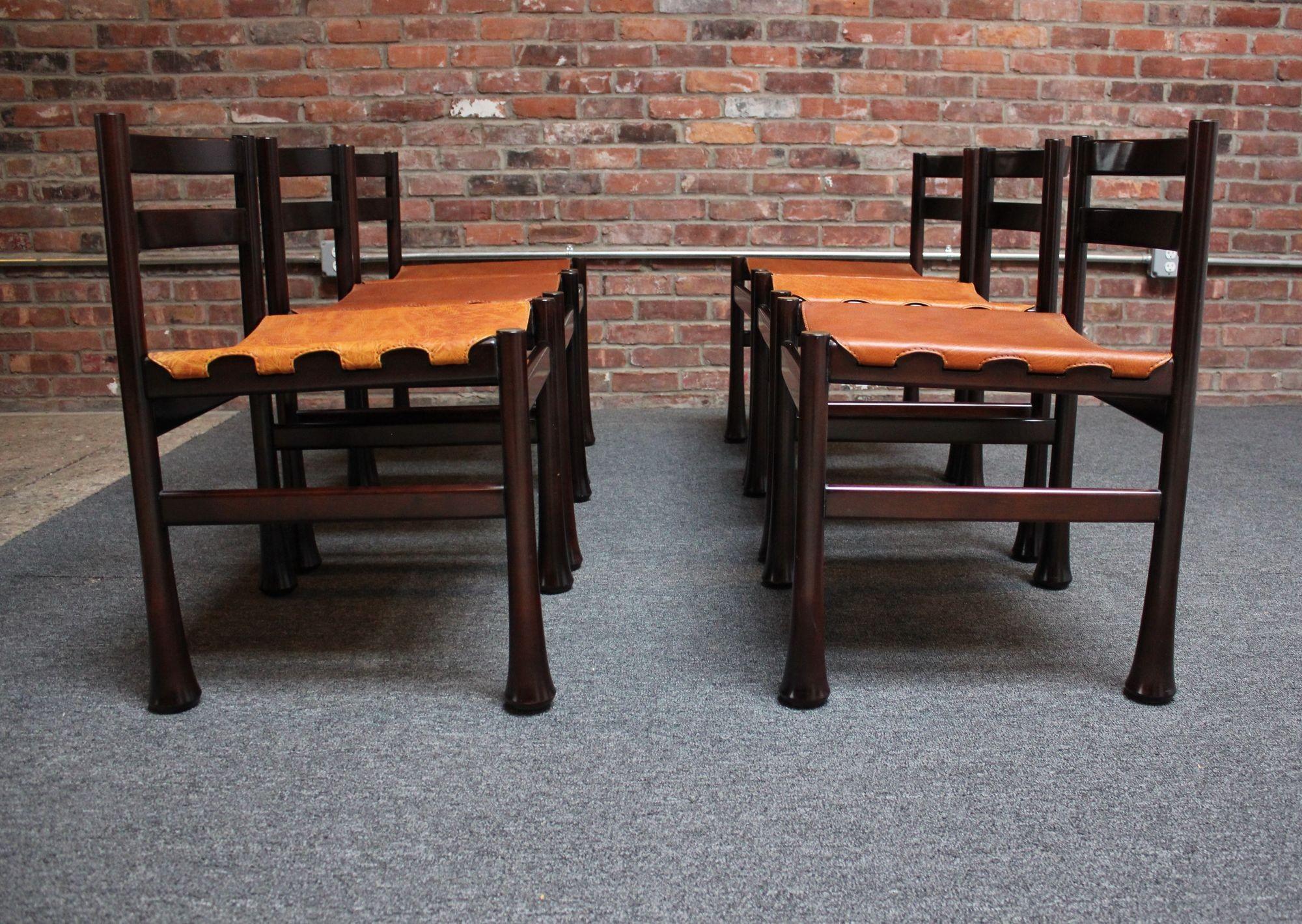 Ensemble de six chaises de salle à manger modernes italiennes en bois de rose et cuir de Luciano Frigerio en vente 13