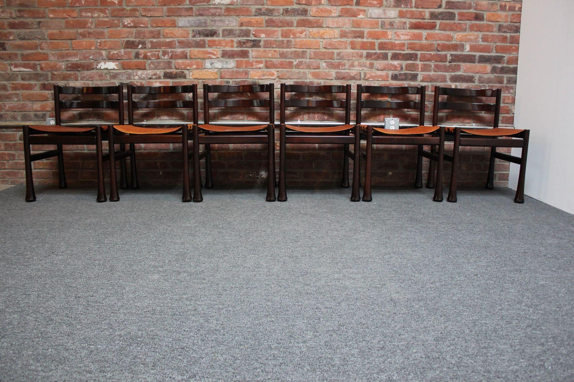 Set of Six Italian Modern Rosewood and Leather Dining Chairs by Luciano Frigerio For Sale 14