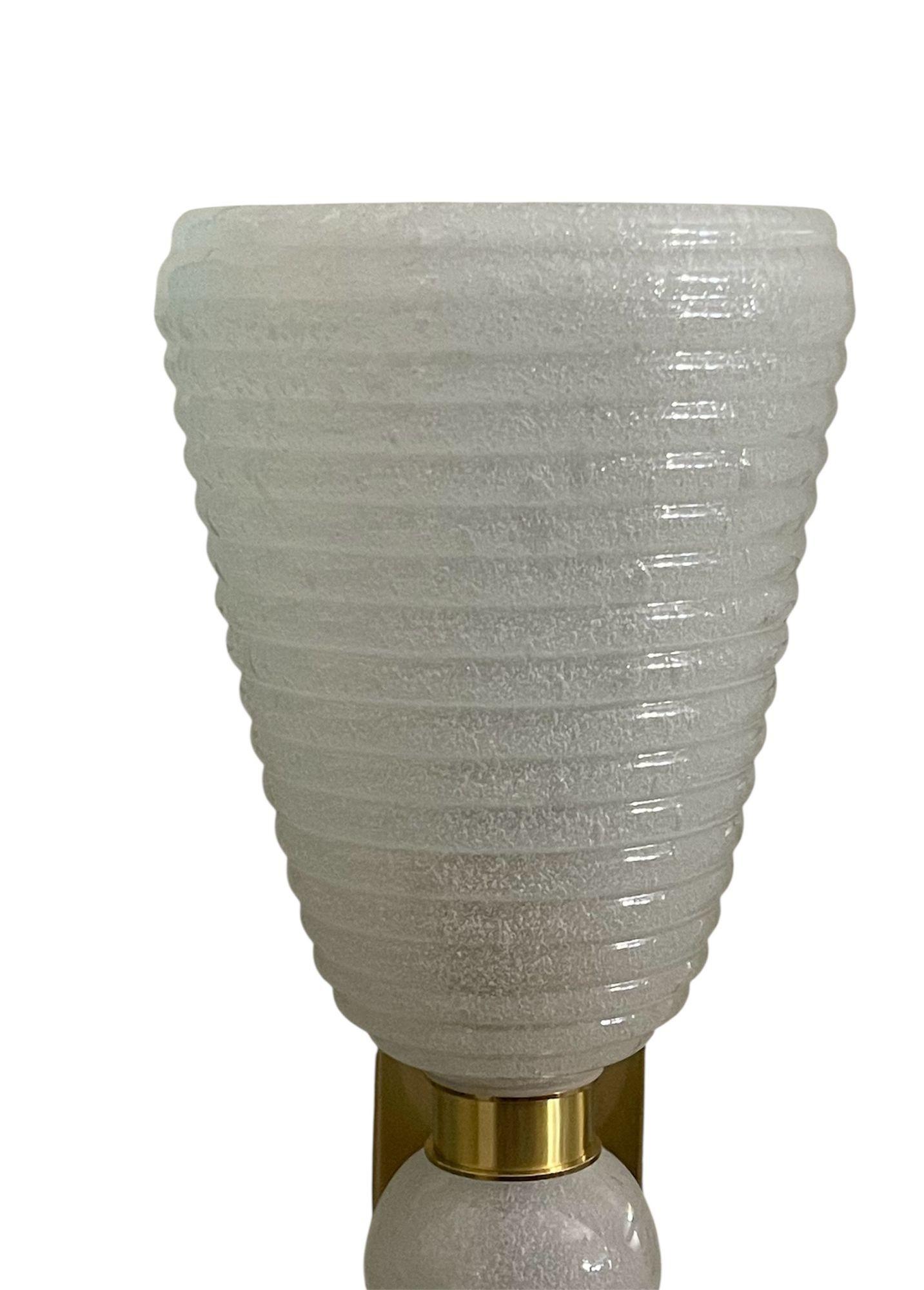 Set of Six Italian Modernist Murano Glass Sconces w/ White Gold Flecks – 21st C. In Excellent Condition For Sale In Los Angeles, CA