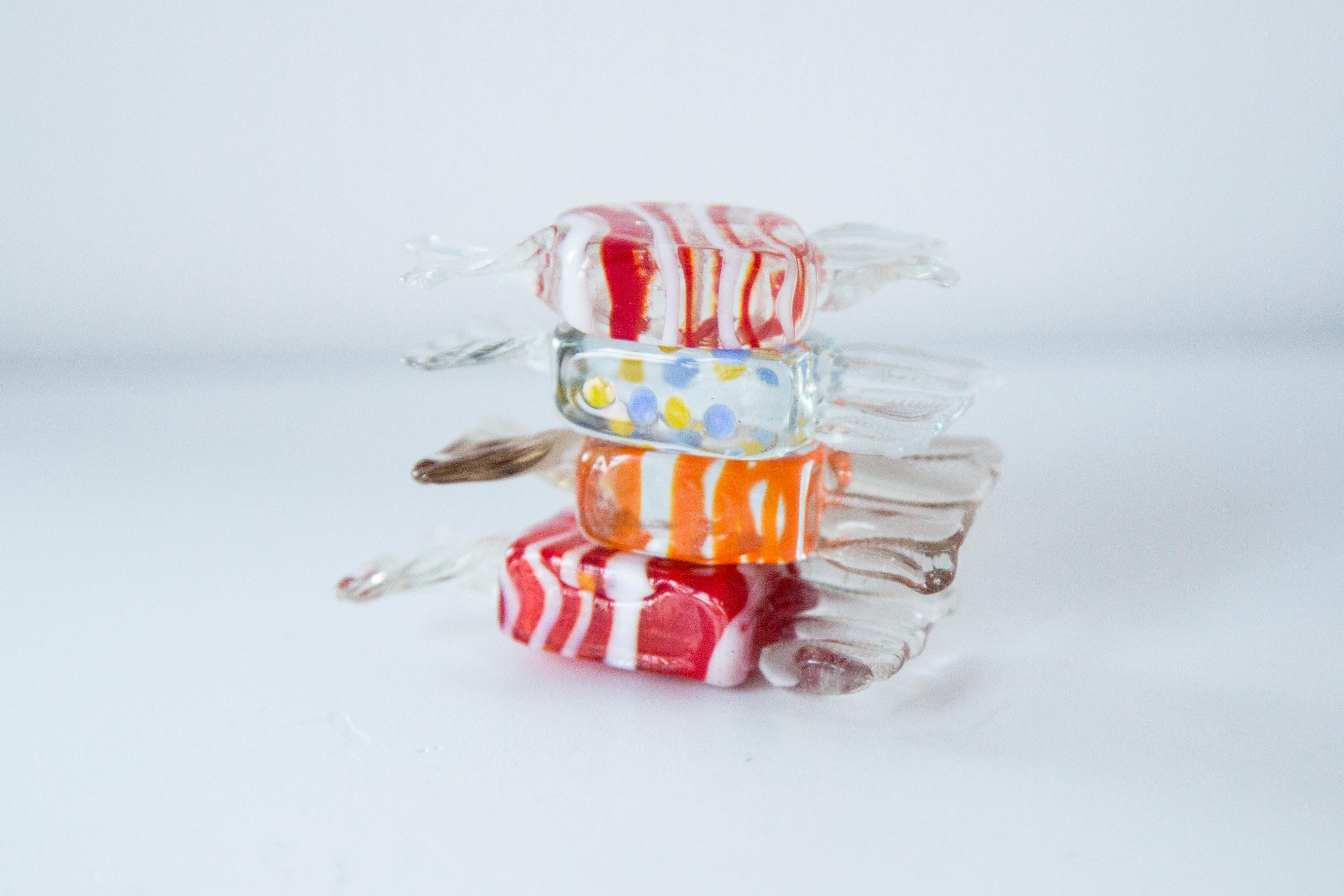 Ensemble de six pièces de bonbons en verre italien Murano Pop Art, années 1960 en vente 1