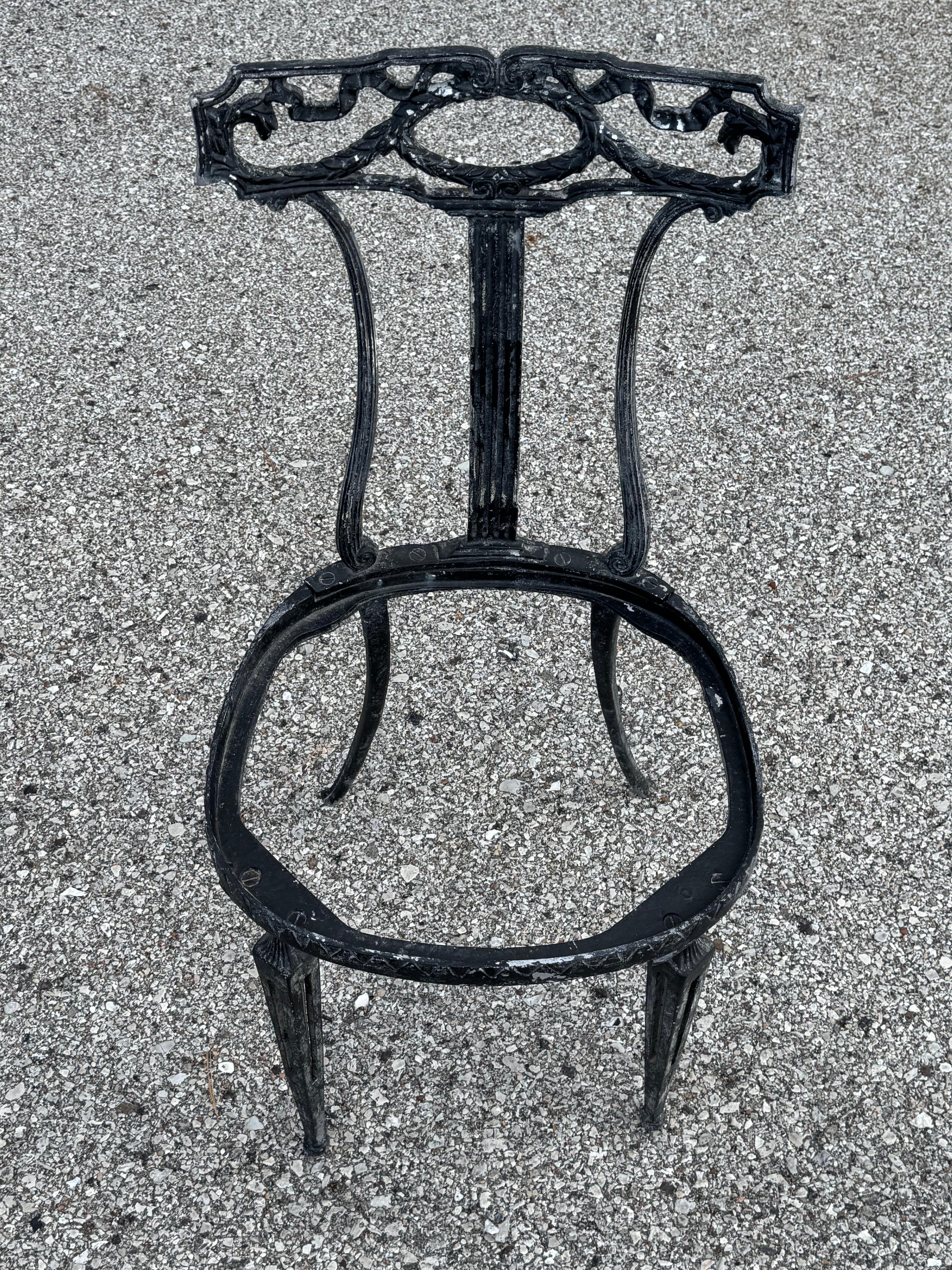 Set of Six Italian Neo-Classical Style Patio or Garden Dining Chairs by Palladio For Sale 14