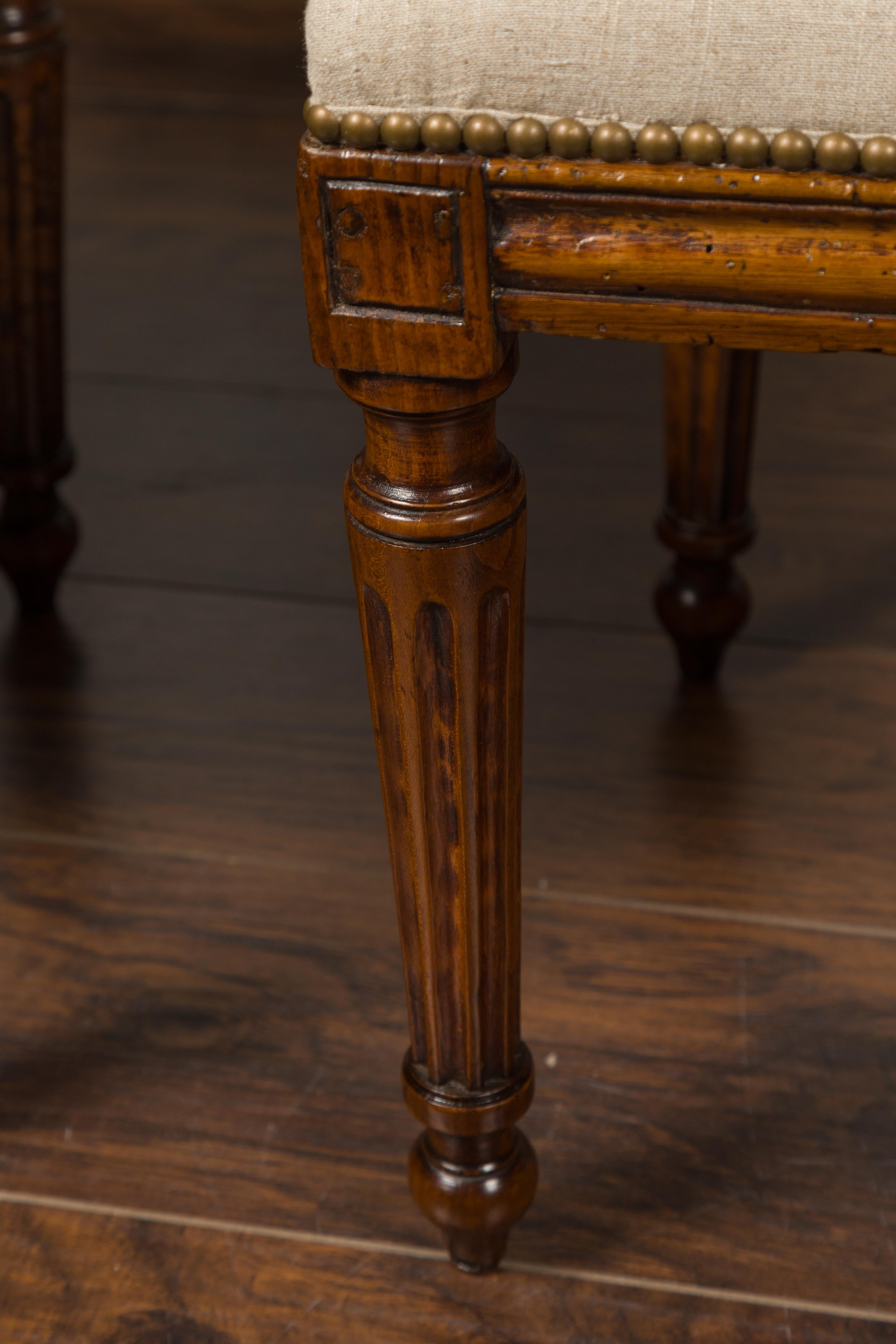 Set of Six Italian Oak Dining Room Side Chairs with Fluted Legs, circa 1870 4