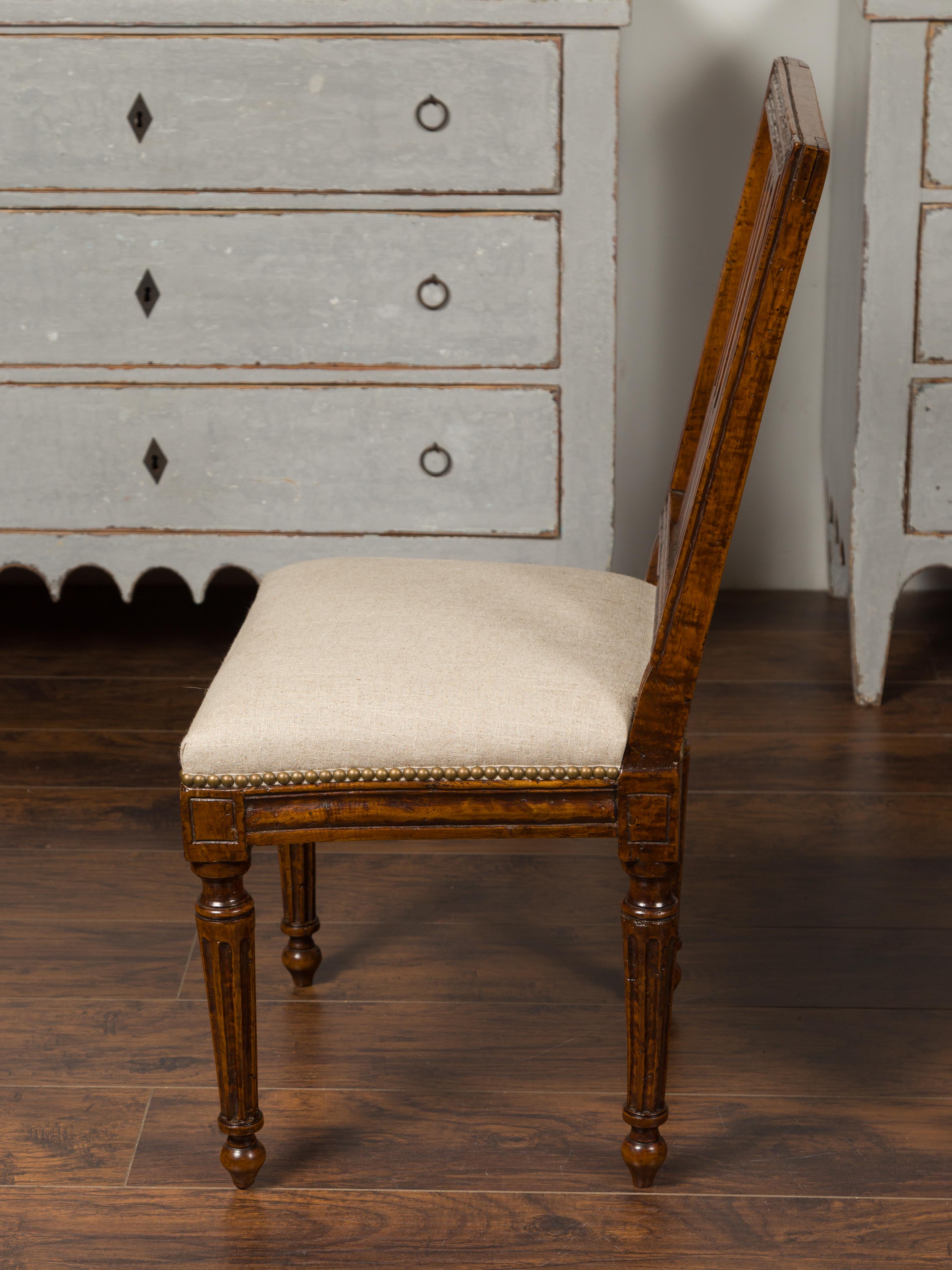 Set of Six Italian Oak Dining Room Side Chairs with Fluted Legs, circa 1870 10
