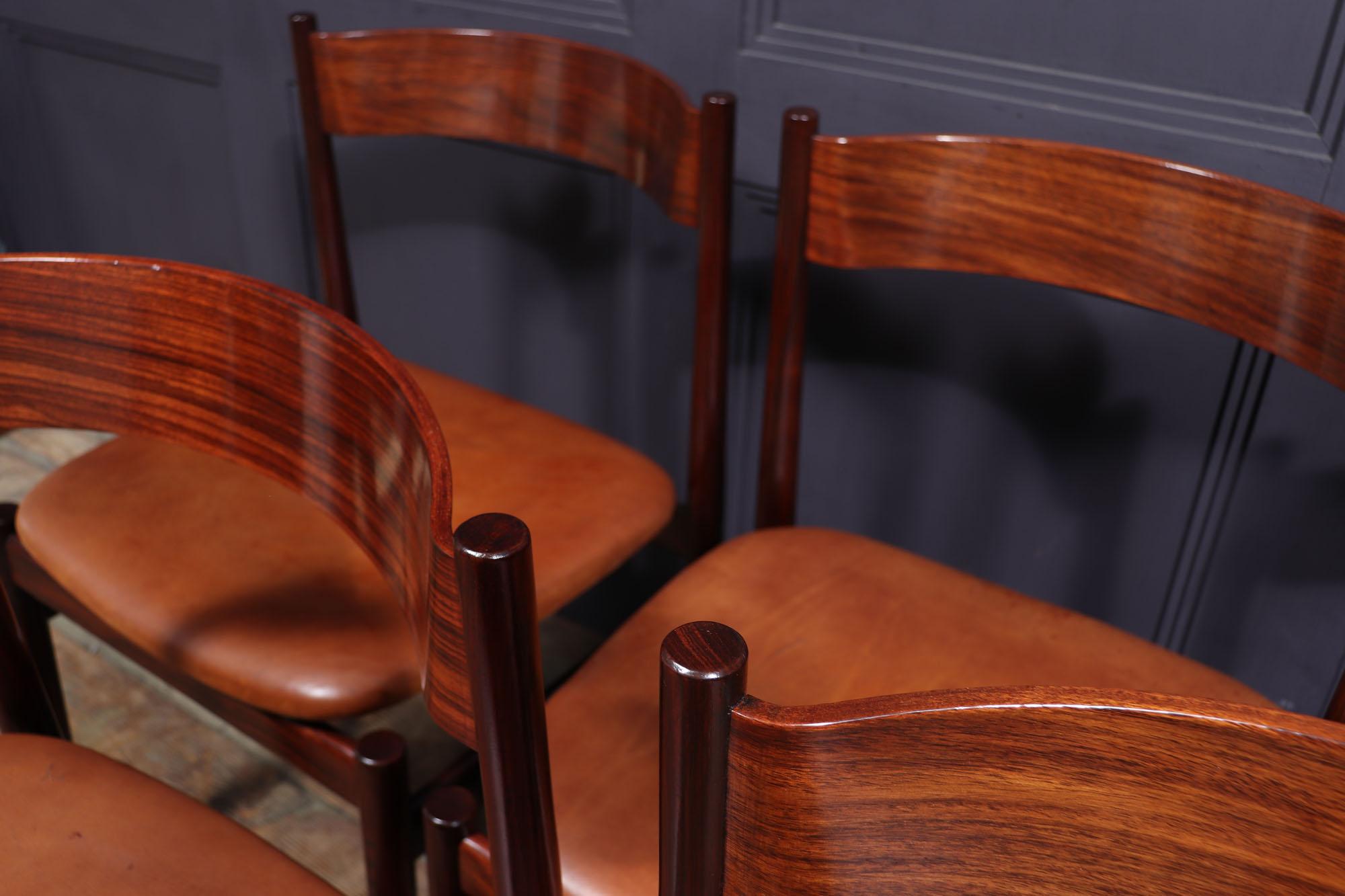 Set of Six Italian Rosewood Dining Chairs Cassina In Good Condition In Paddock Wood Tonbridge, GB