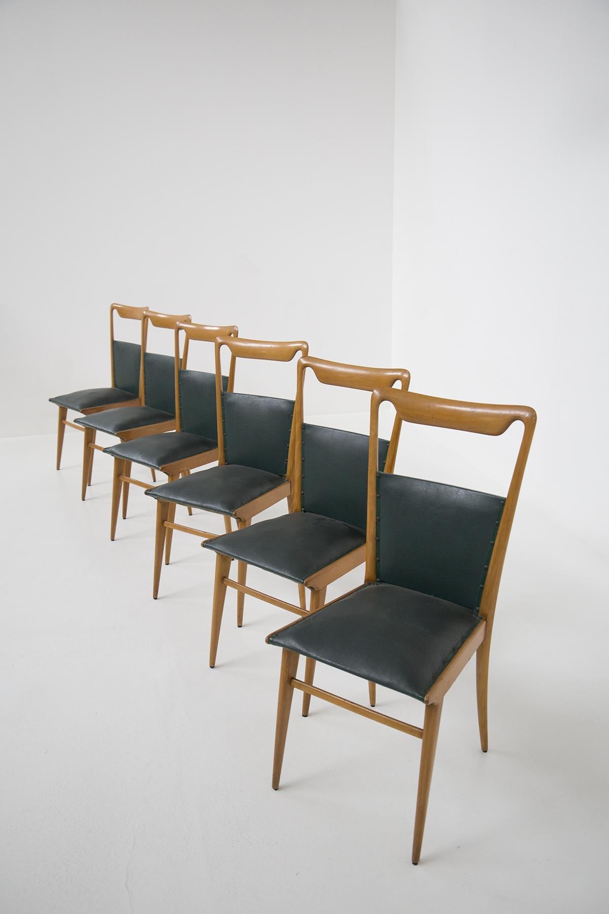 Set of Six Italian Vintage Chairs in Wood and Dark Green Leather For Sale 8