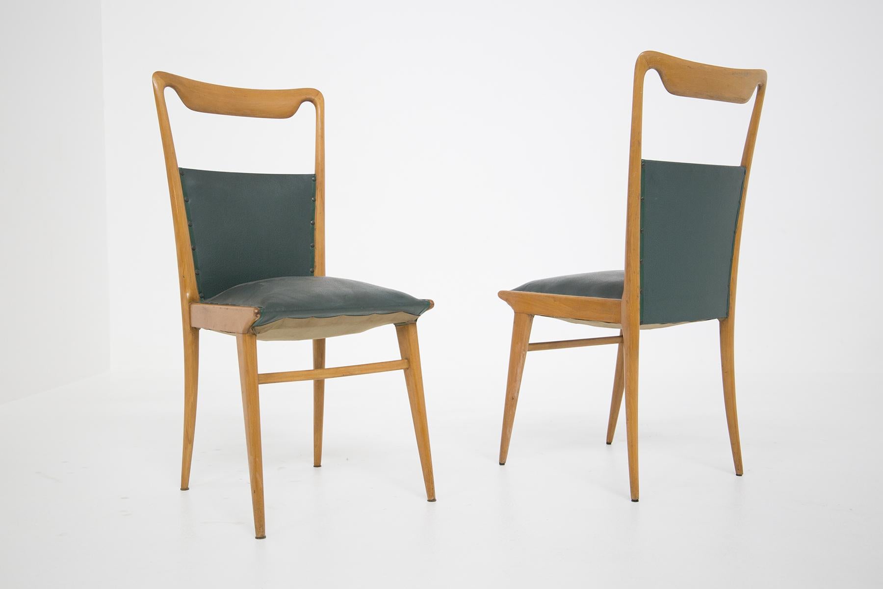 Mid-Century Modern Set of Six Italian Vintage Chairs in Wood and Dark Green Leather For Sale