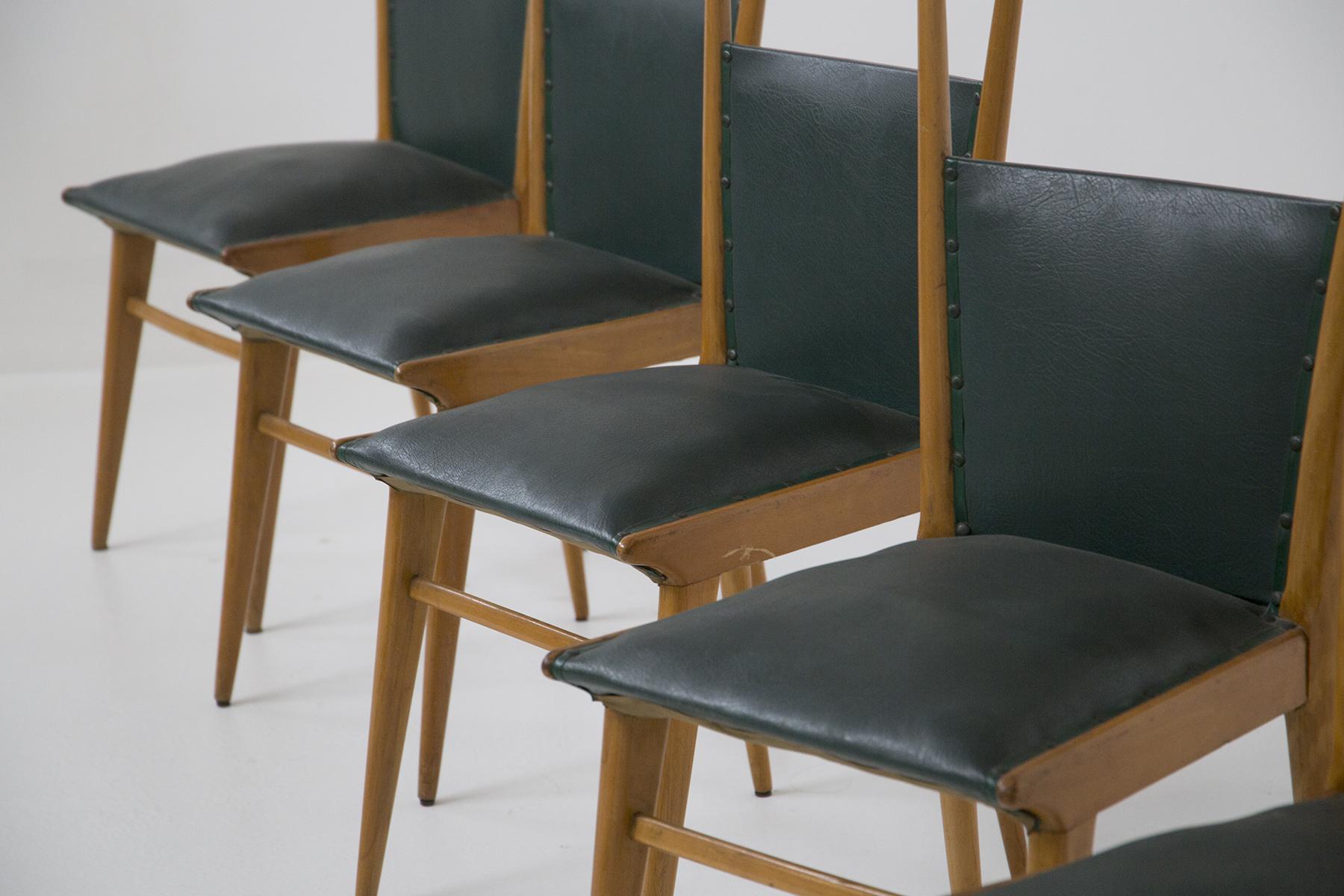 Set of Six Italian Vintage Chairs in Wood and Dark Green Leather For Sale 4