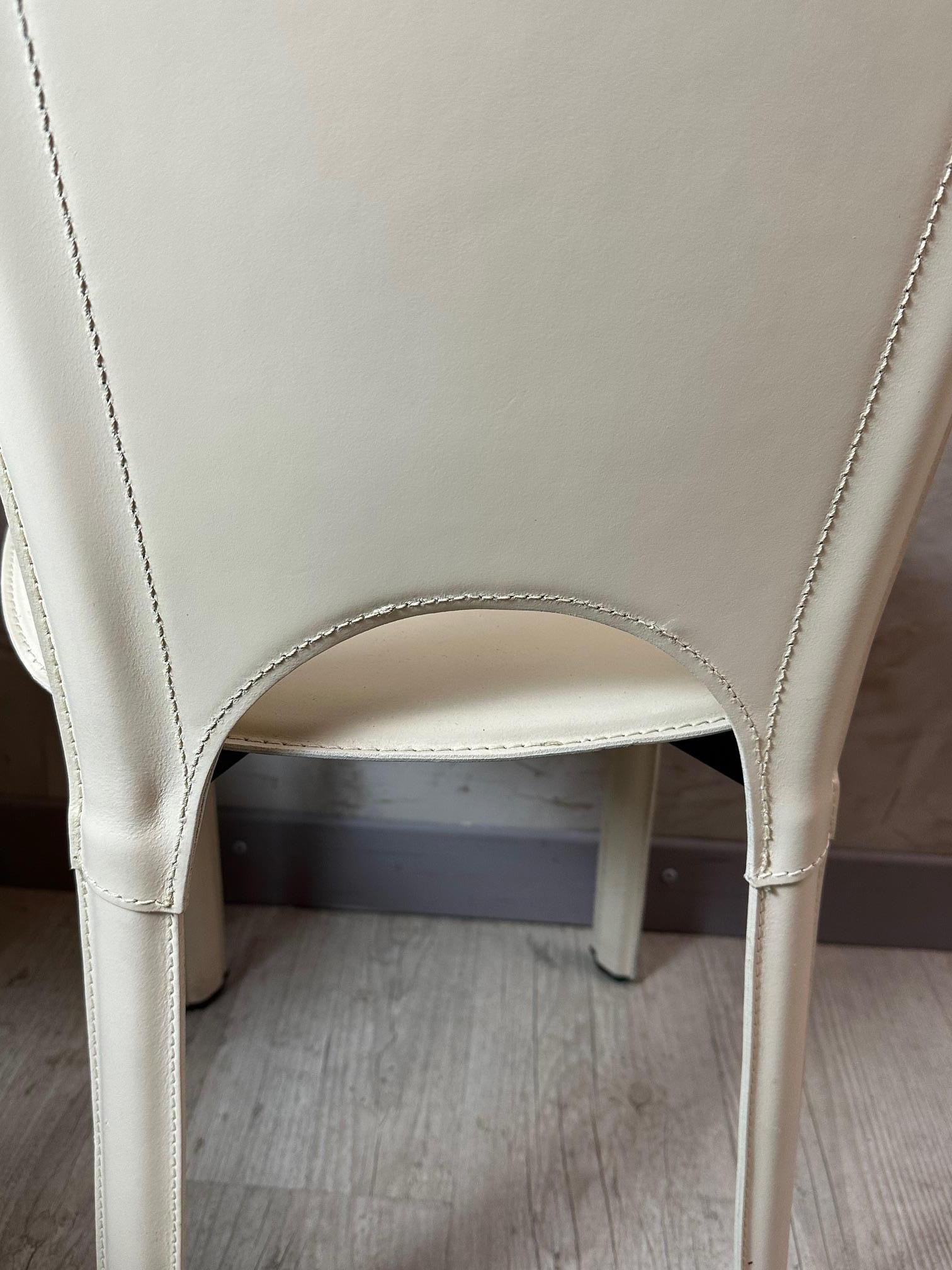 Set of Six Italian Vintage Leather Chairs, 1980s For Sale 11