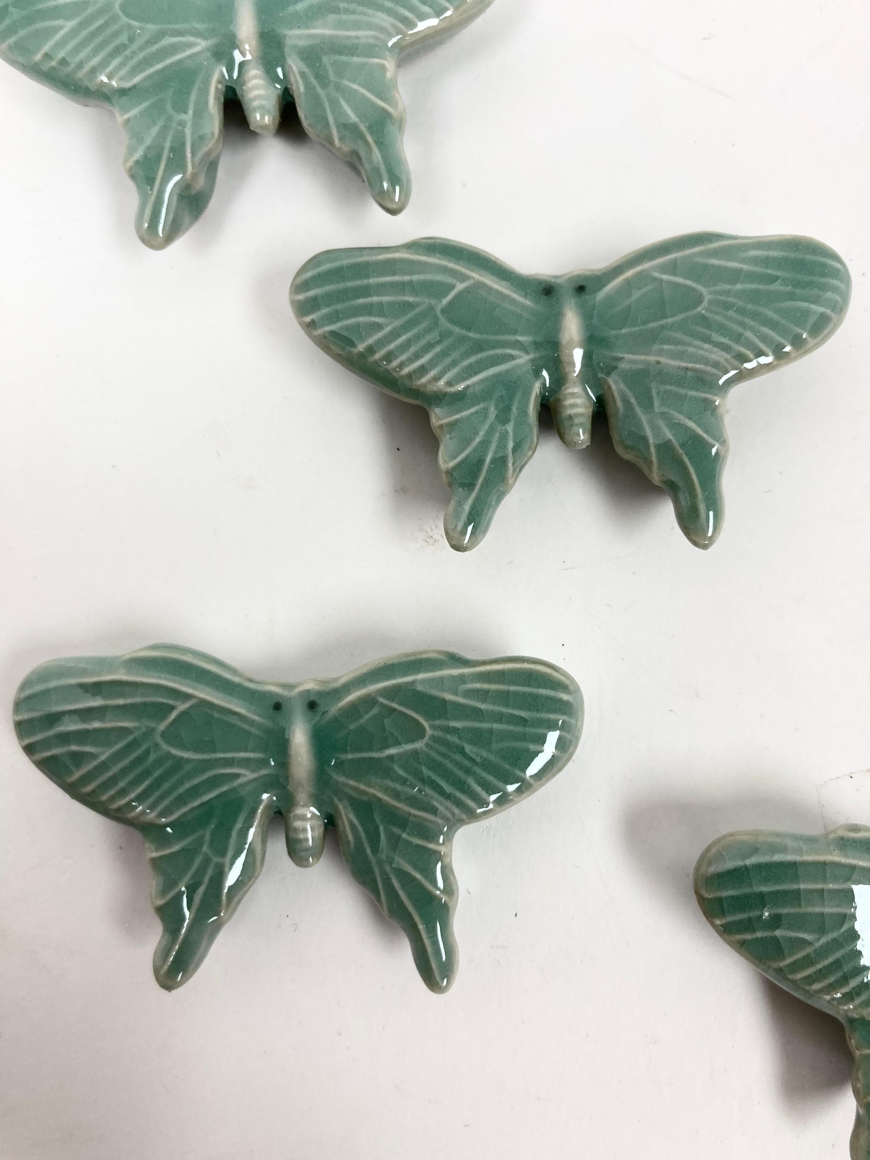 Set of Six Japanese Celadon Butterfly Chop Stick Rests In Good Condition For Sale In Bridgeport, CT