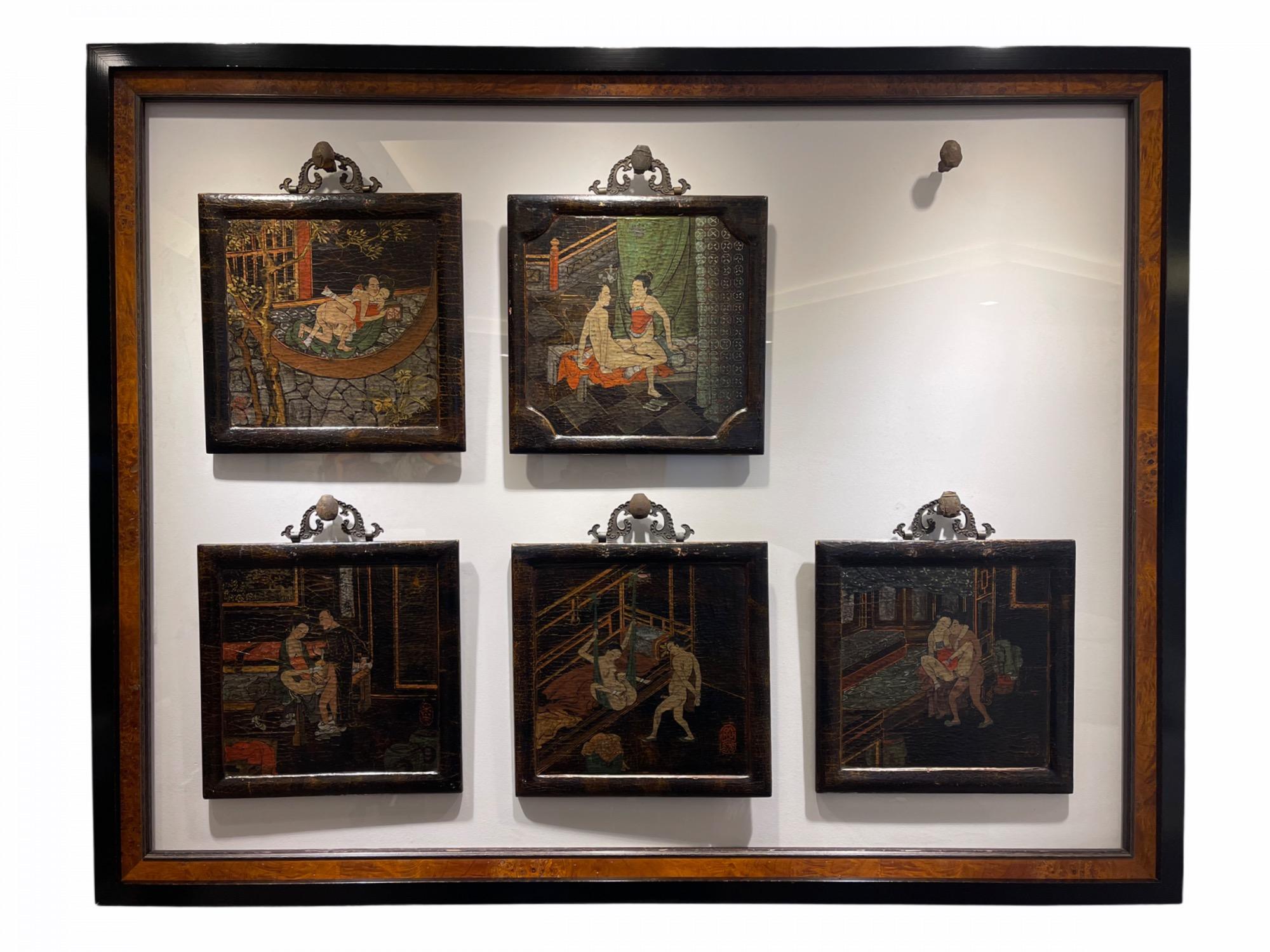 Set of Six Japanese Ido Period Shunga 'Erotica' Hanging Lacquered Wood Panels 4