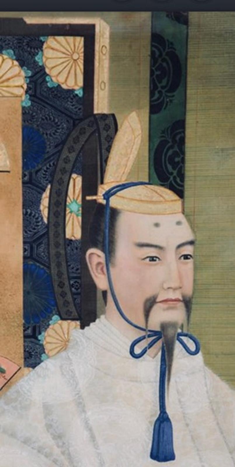 Set of Six Japanese Meiji Period Imperial Portrait Paintings on Silk , Ca. 1880s For Sale 2