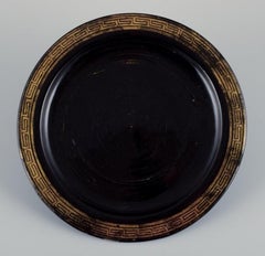 Set of six Japanese plates in papier-mâché. First half of the 20th C.