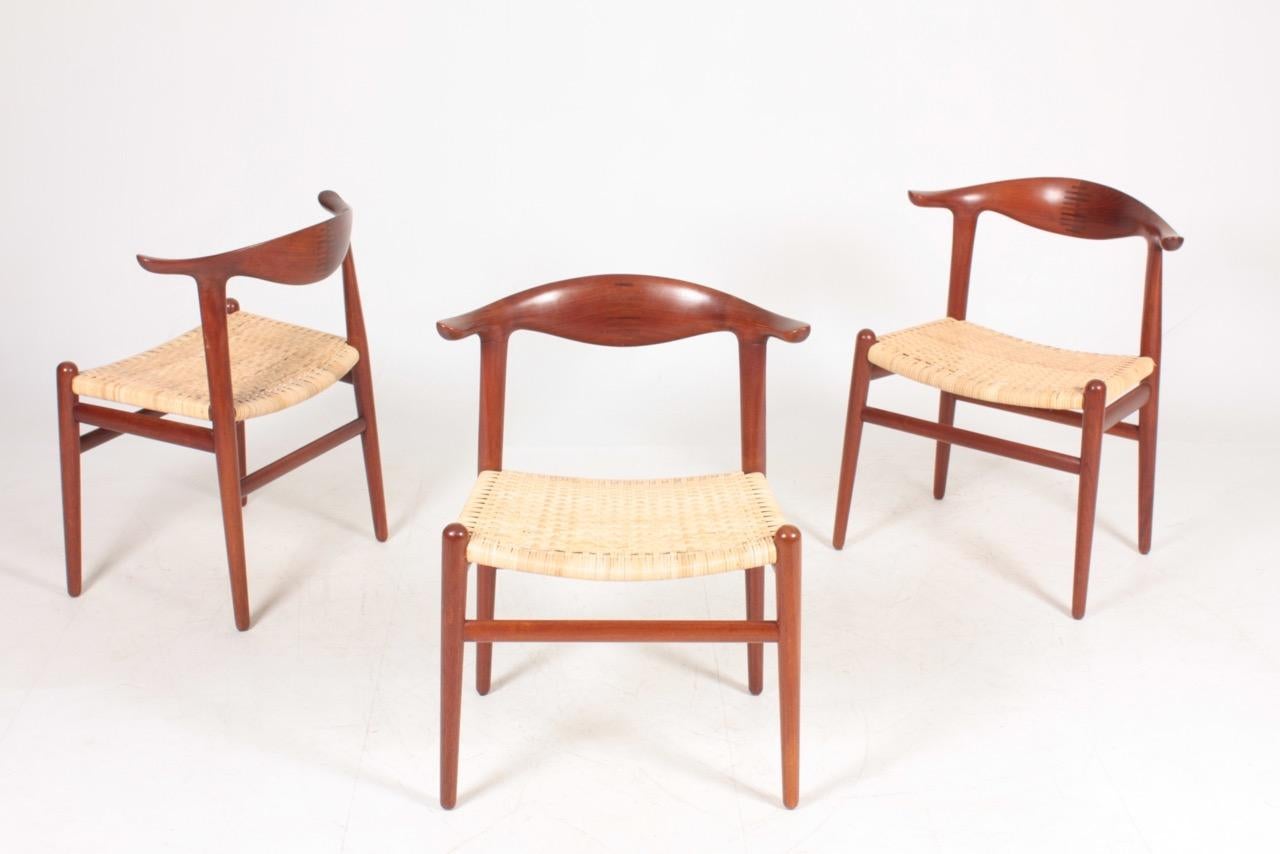 Mid-20th Century Set of Six JH-505 Cow Horn Chairs in Teak by Hans J. Wegner, Danish Midcentury