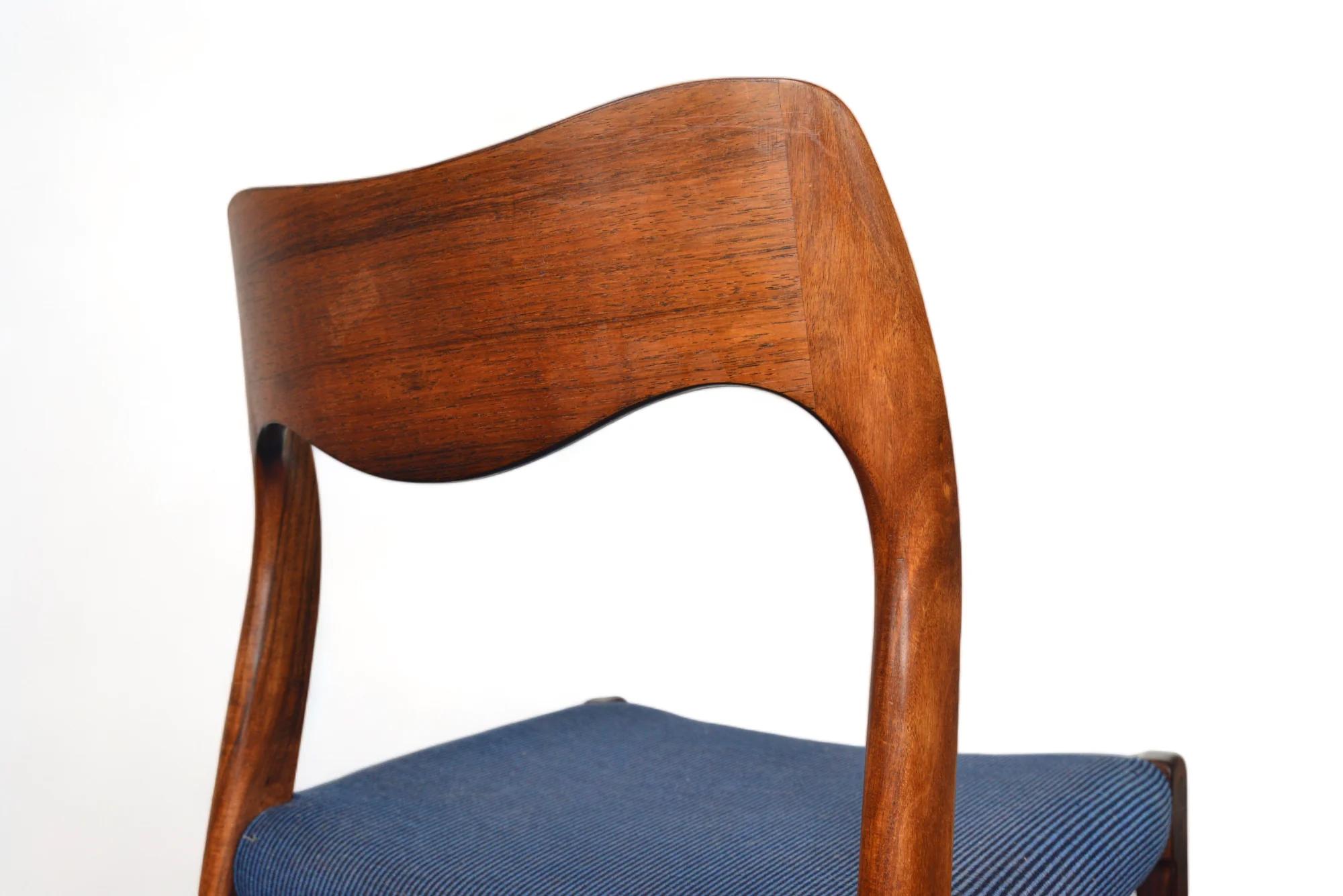Set Of Six J.l. Møller Model 71 Dining Chairs In Brazilian Rosewood #2 For Sale 5