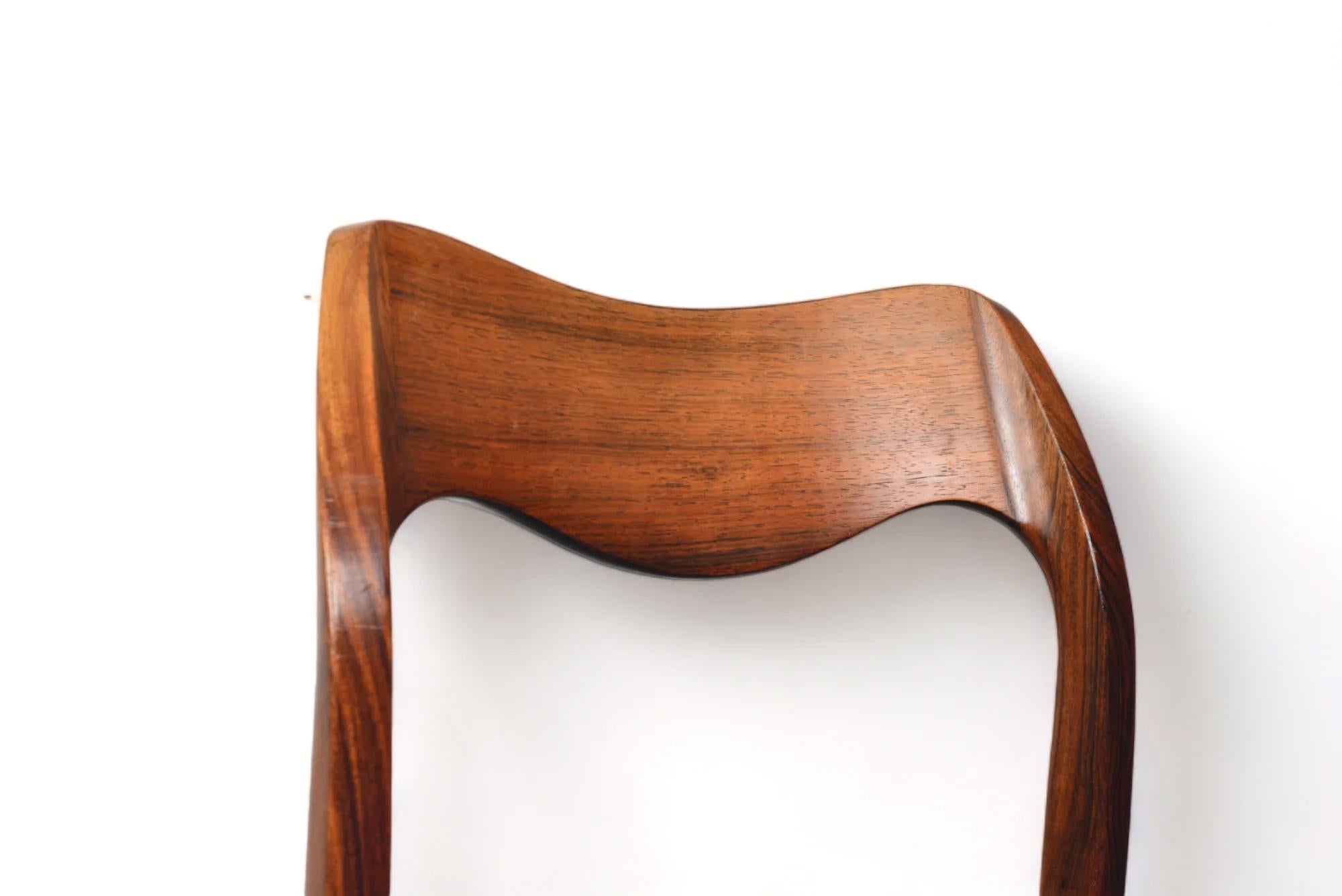 Set Of Six J.l. Møller Model 71 Dining Chairs In Brazilian Rosewood #2 For Sale 2