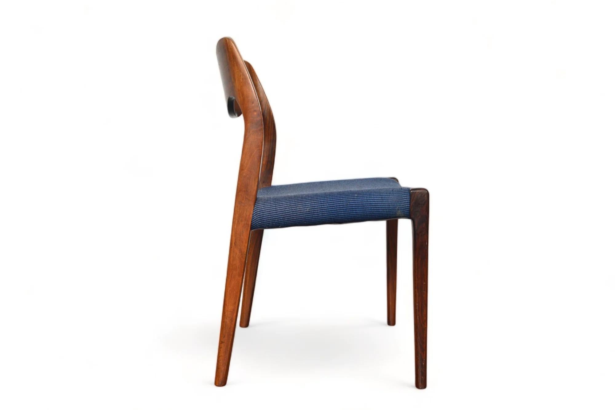 Set Of Six J.l. Møller Model 71 Dining Chairs In Brazilian Rosewood #2 For Sale 3