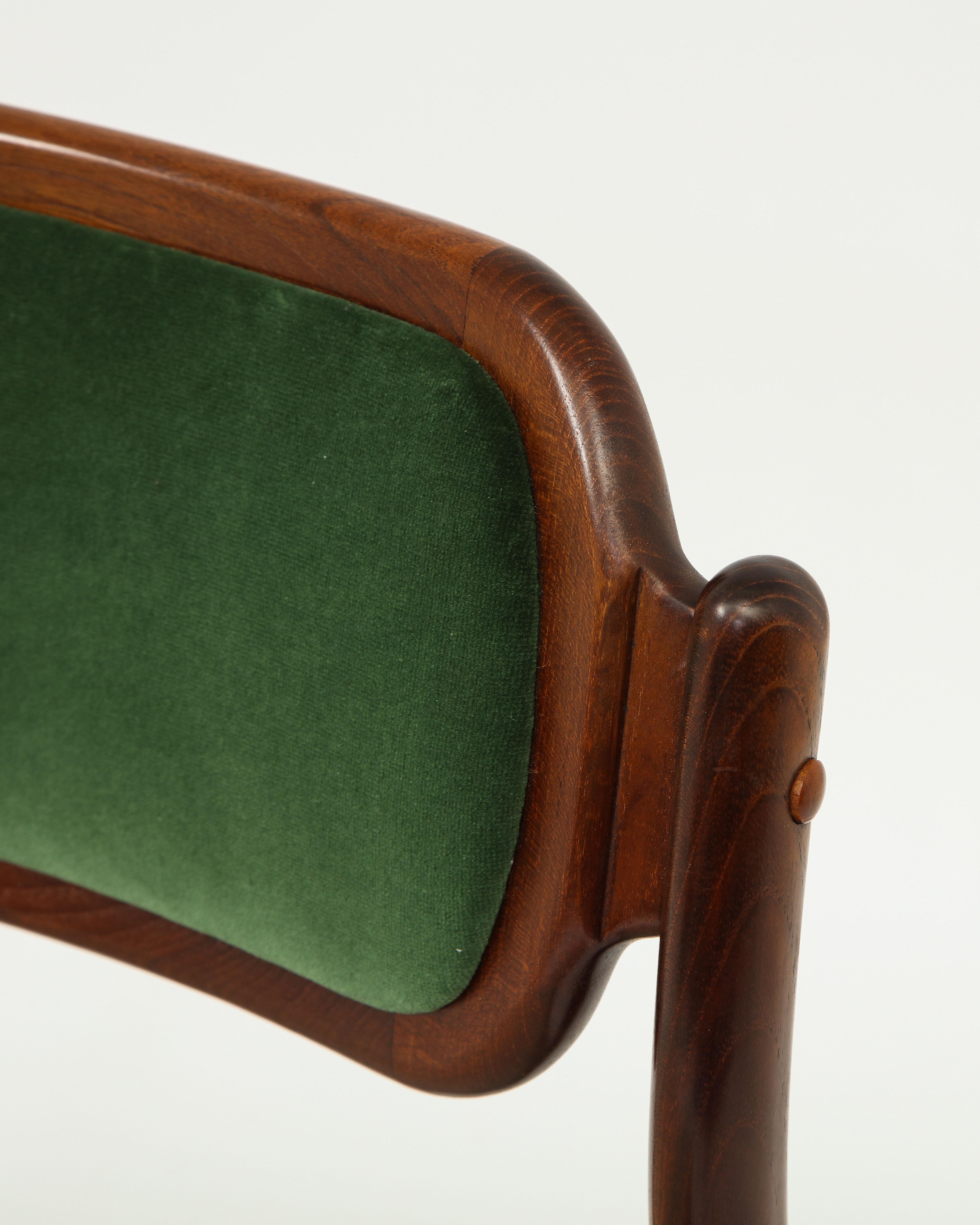 20th Century Set of Six Johannes Andersen Attributed Dining Chairs