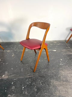 Set of Six Johannes Andersen Dining Chairs for Vamo Sonde, Denmark