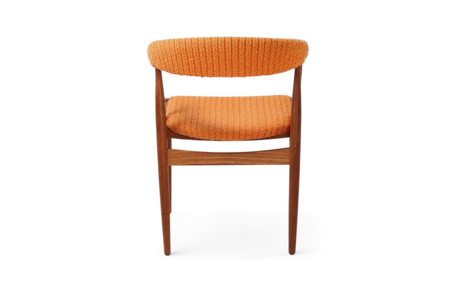 Set of Six Johannes Andersen Model Ba113 Dining Chairs in Teak In Good Condition For Sale In Berkeley, CA