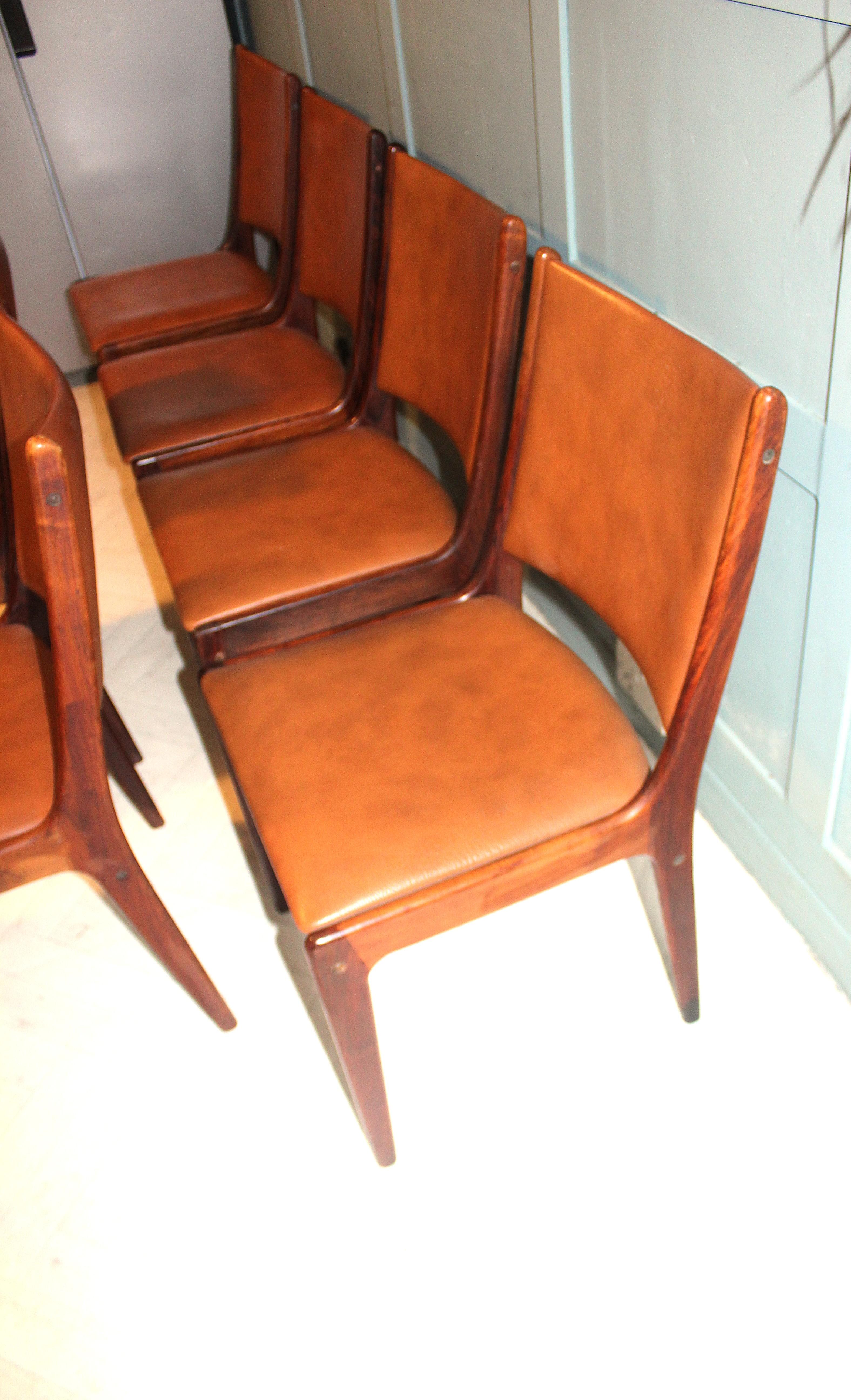 Mid-Century Modern Mid-century rosewood dining chairs For Sale