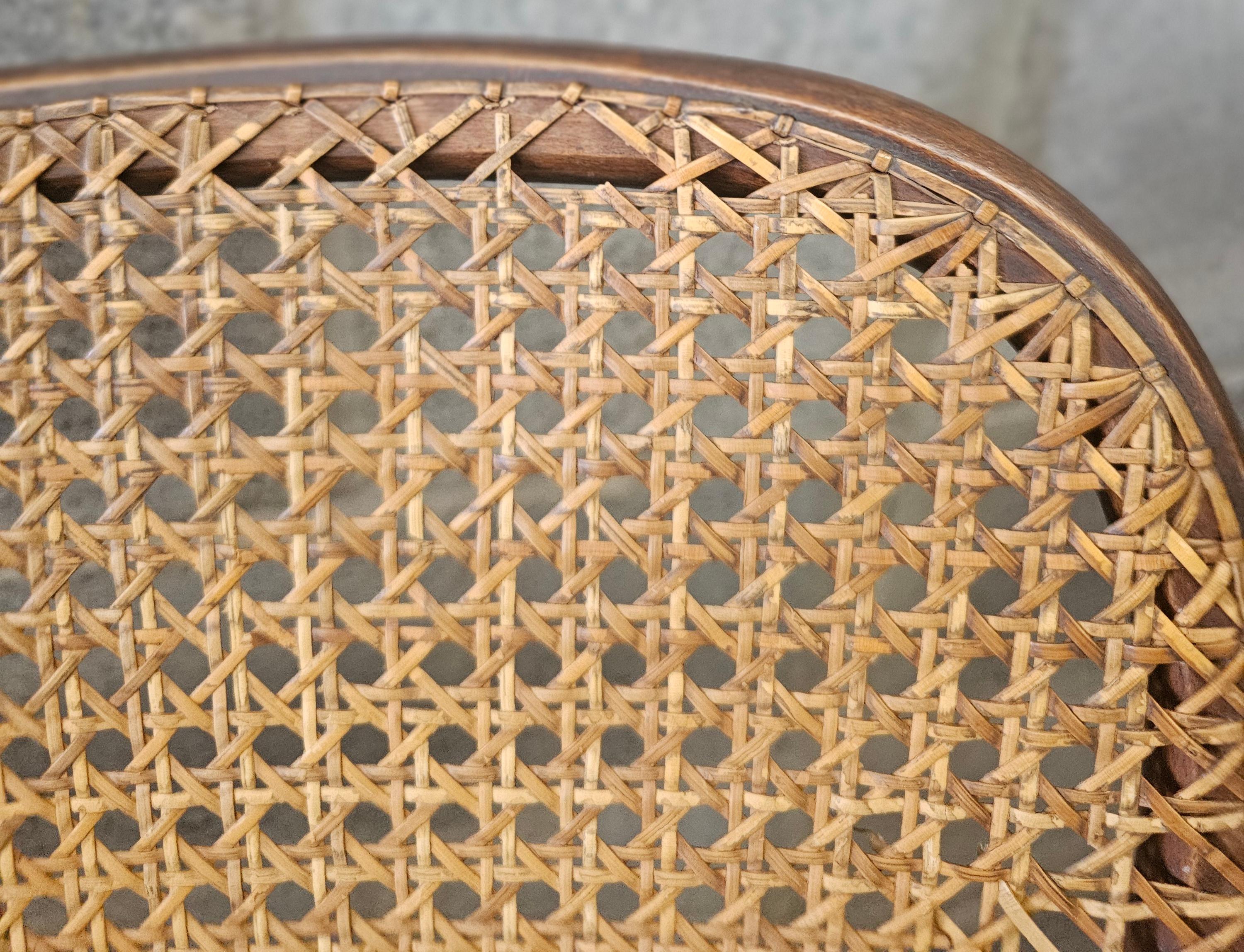 Juego de seis sillas de Praga de madera curvada y caña modelo 811 de Josef Hoffmann para Stendig en venta 5