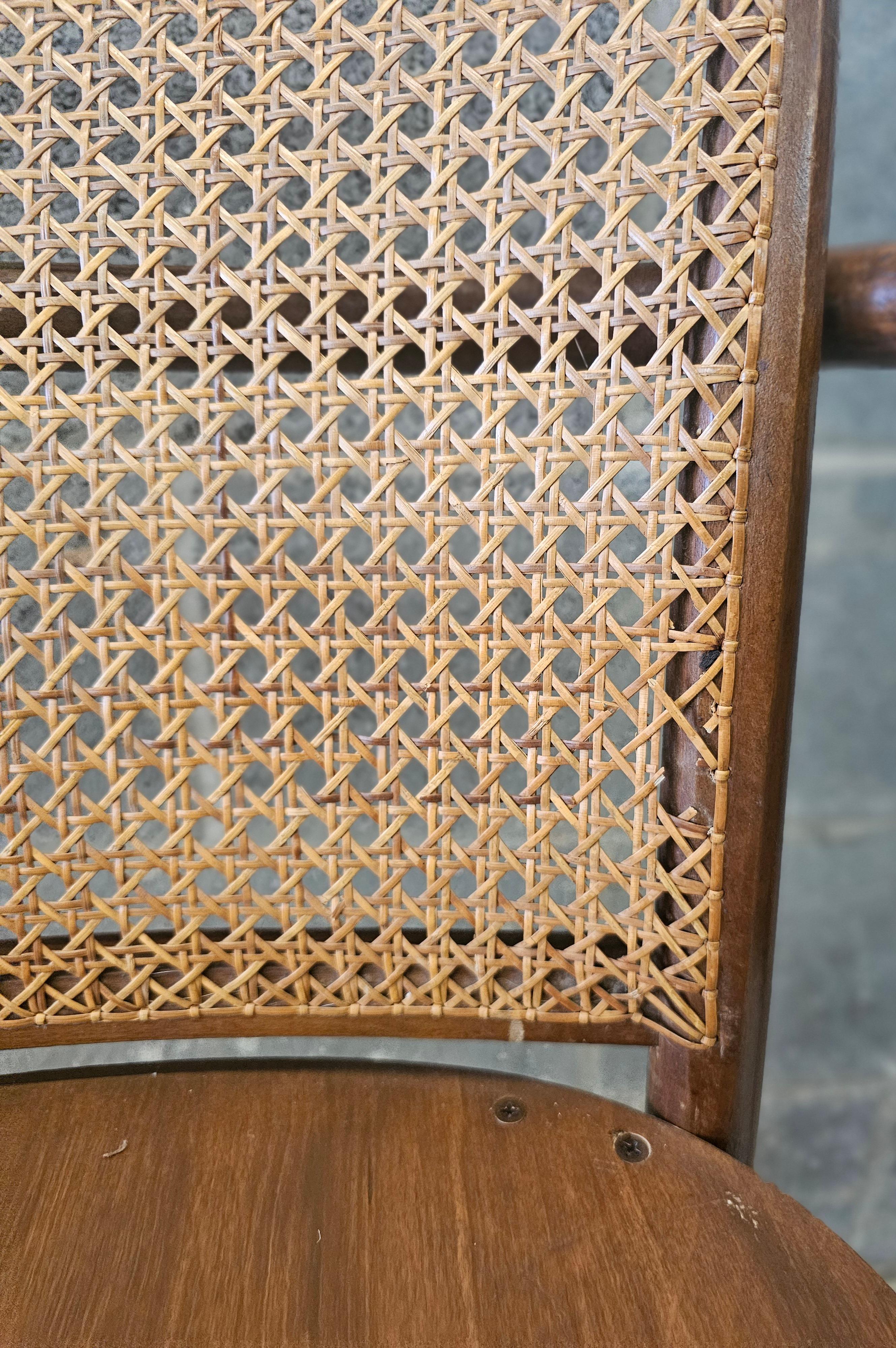 Juego de seis sillas de Praga de madera curvada y caña modelo 811 de Josef Hoffmann para Stendig en venta 11