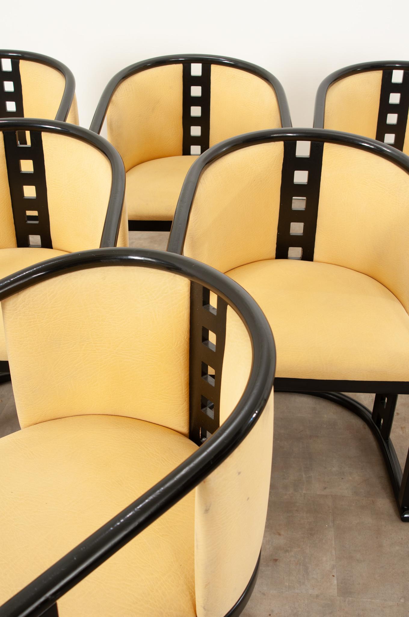Ensemble de six chaises sécessionnistes de style Josef Hoffmann en vente 4