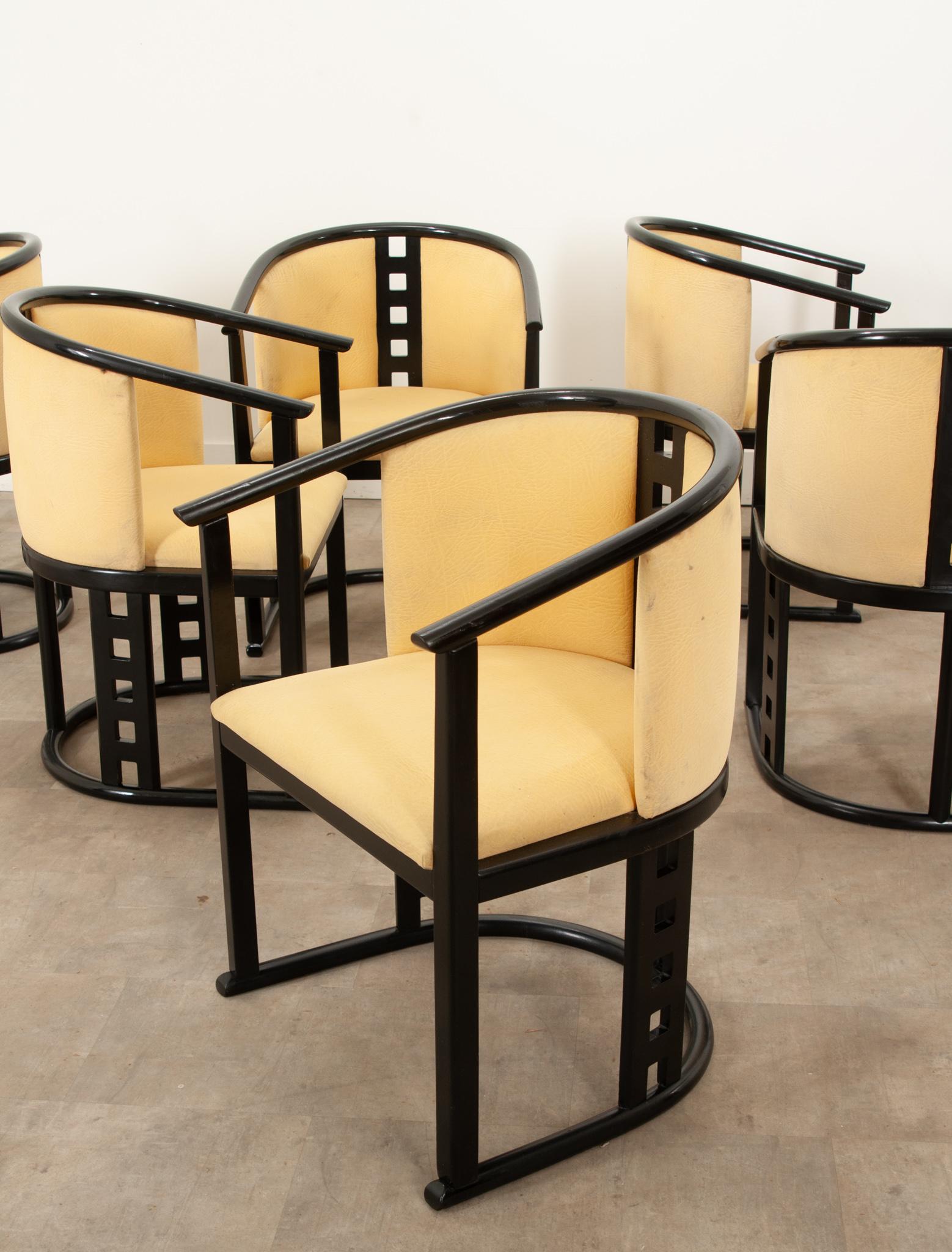 Ensemble de six chaises sécessionnistes de style Josef Hoffmann en vente 5