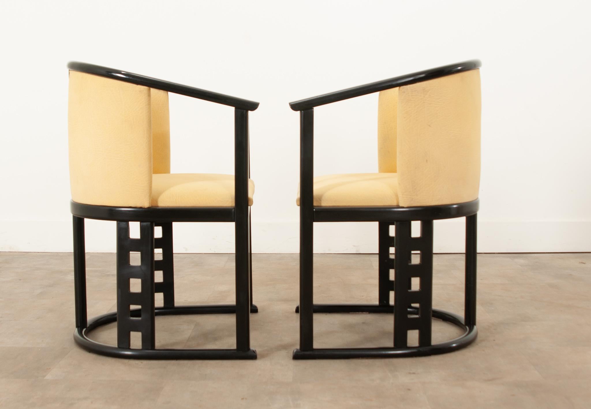 Ensemble de six chaises sécessionnistes de style Josef Hoffmann en vente 10