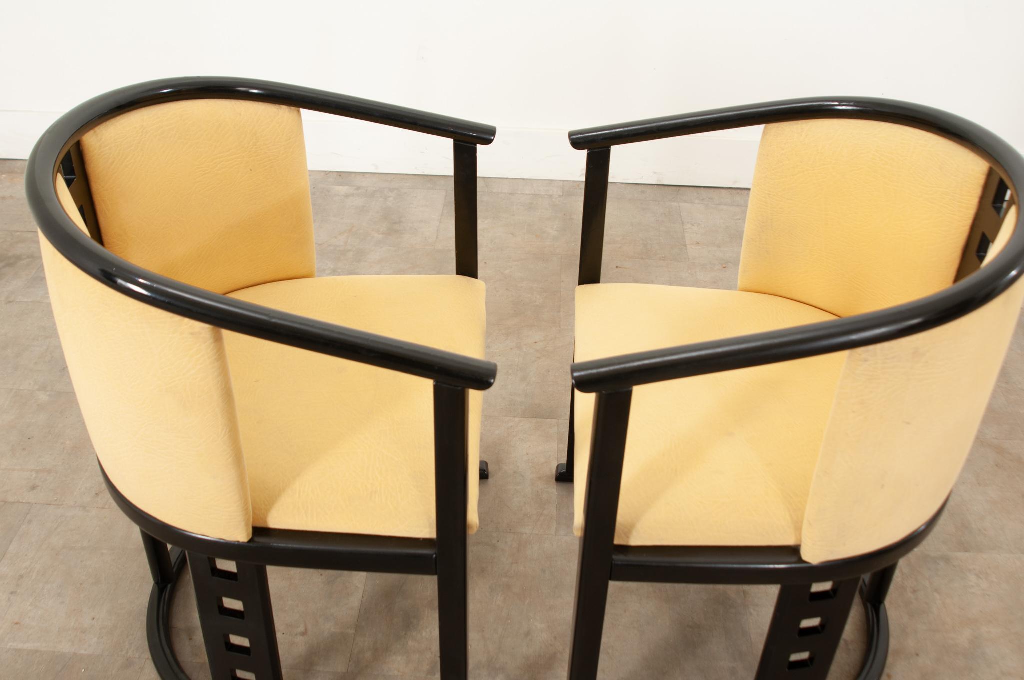 Ensemble de six chaises sécessionnistes de style Josef Hoffmann en vente 11