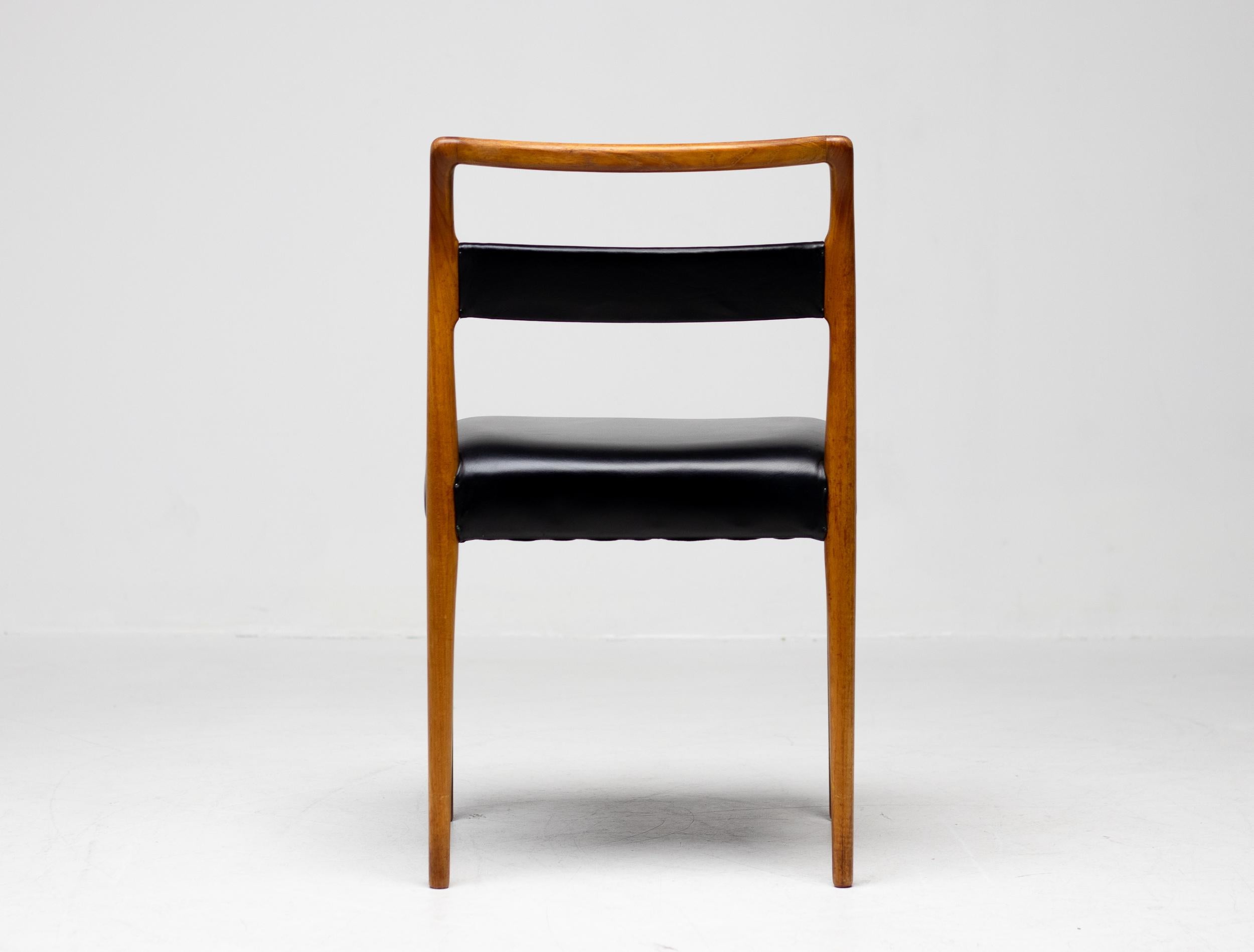 Sedie da pranzo Kai Kristiansen Design scandinavo metà secolo moderno scultoreo in vendita 4