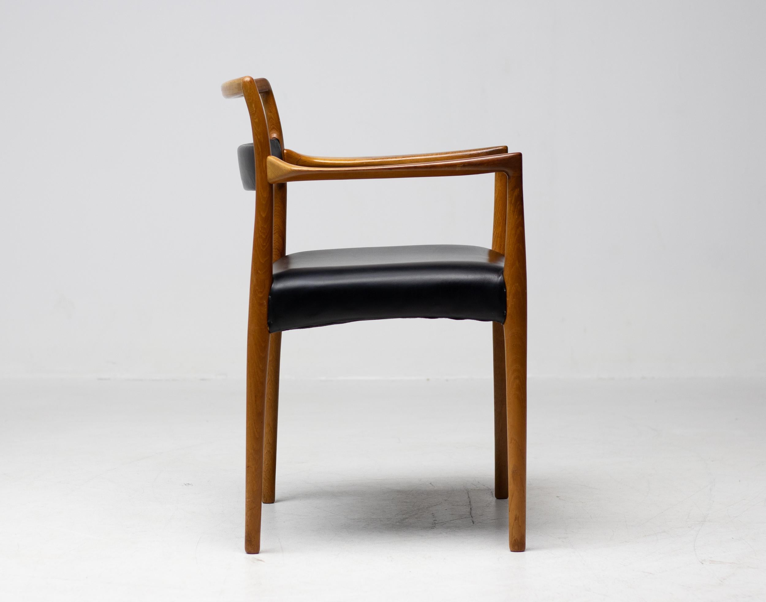 Sedie da pranzo Kai Kristiansen Design scandinavo metà secolo moderno scultoreo in vendita 2