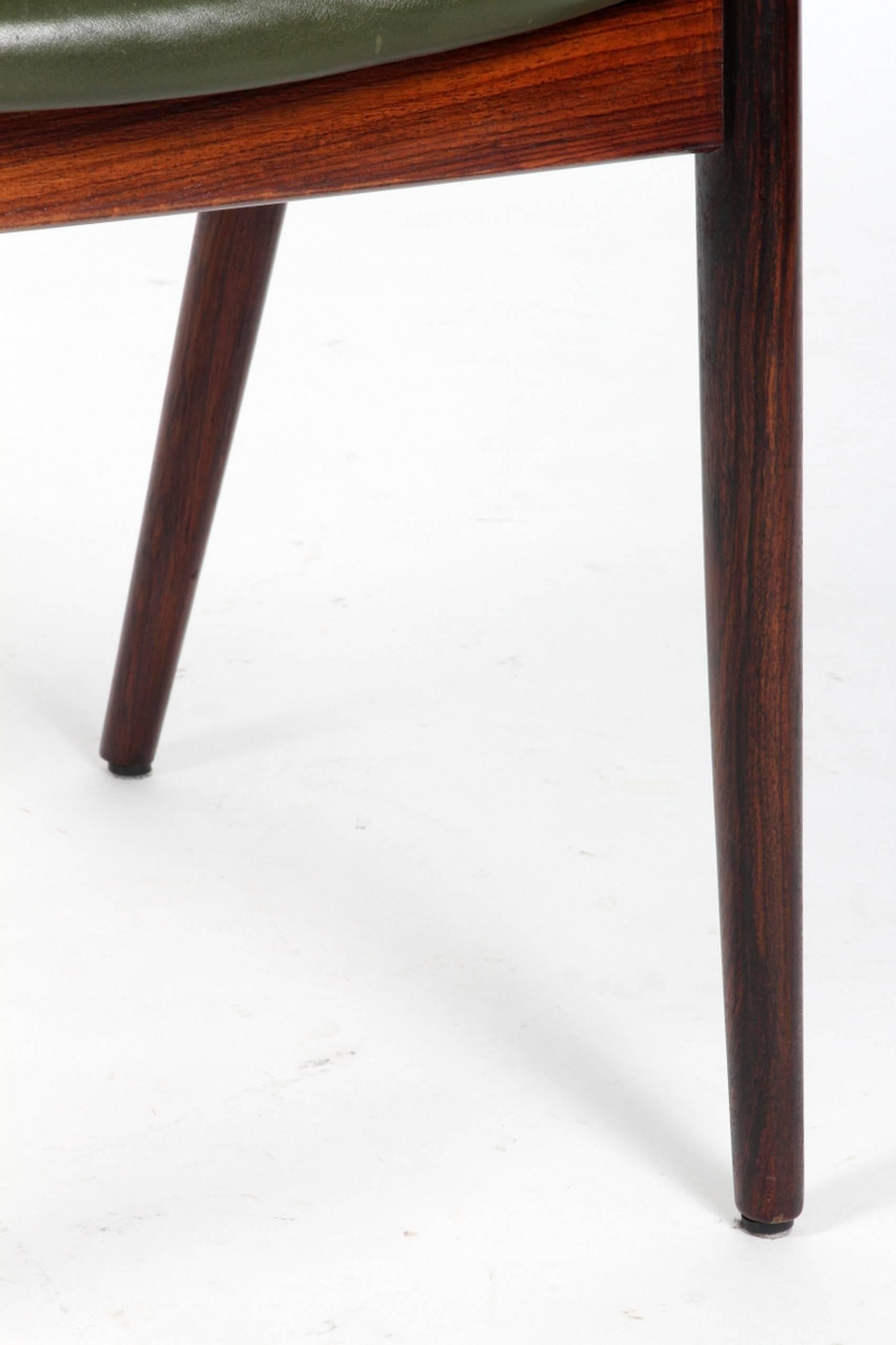 Set of Six Kai Kristiansen Dining Chairs Model 42 In Excellent Condition In Vienna, AT