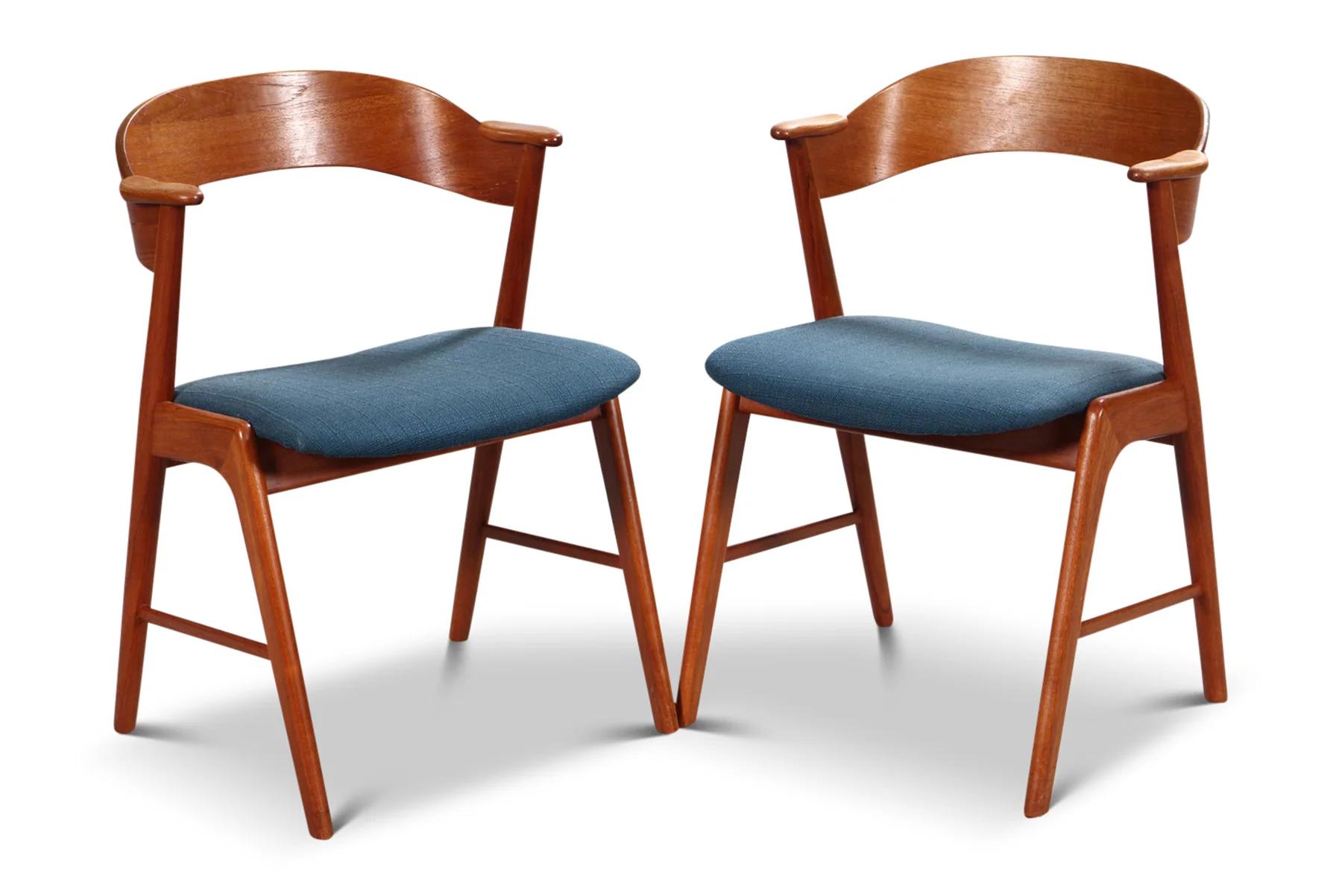 Origin: Denmark
Designer: Kai Kristiansen
Manufacturer: Korup Stølefabrik
Era: 1960s
Materials: Teak
Measurements: 21.5″ wide x 19″ deep x 29.5″ tall
Seat: 18