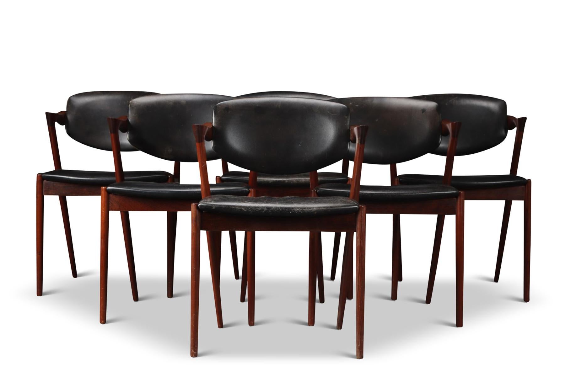 Mid-Century Modern Set of Six Kai Kristiansen Model 42 Dining Chairs in Rosewood For Sale