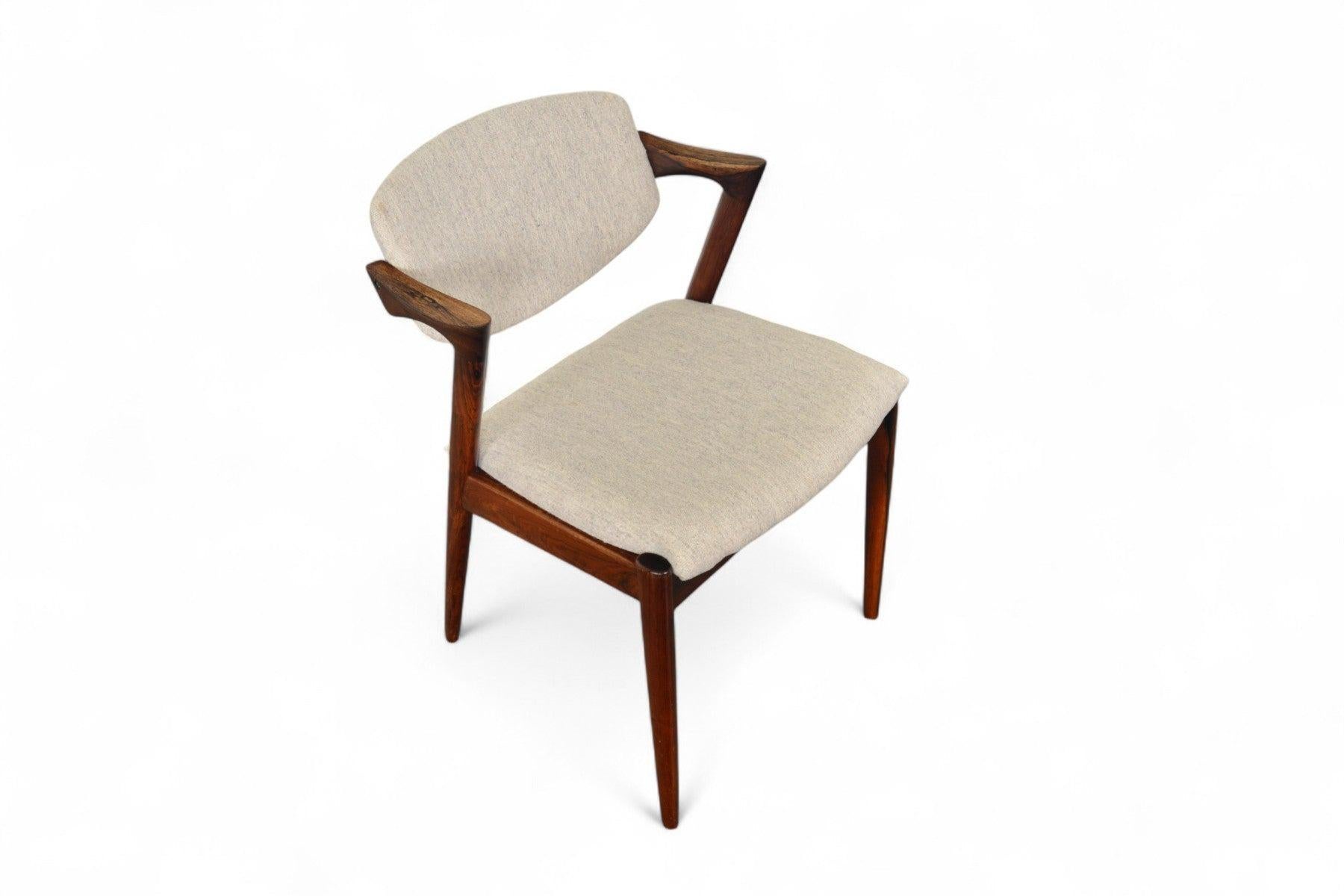 Juego de seis sillas de comedor Kai Kristiansen Model 42 de palisandro siglo XX en venta