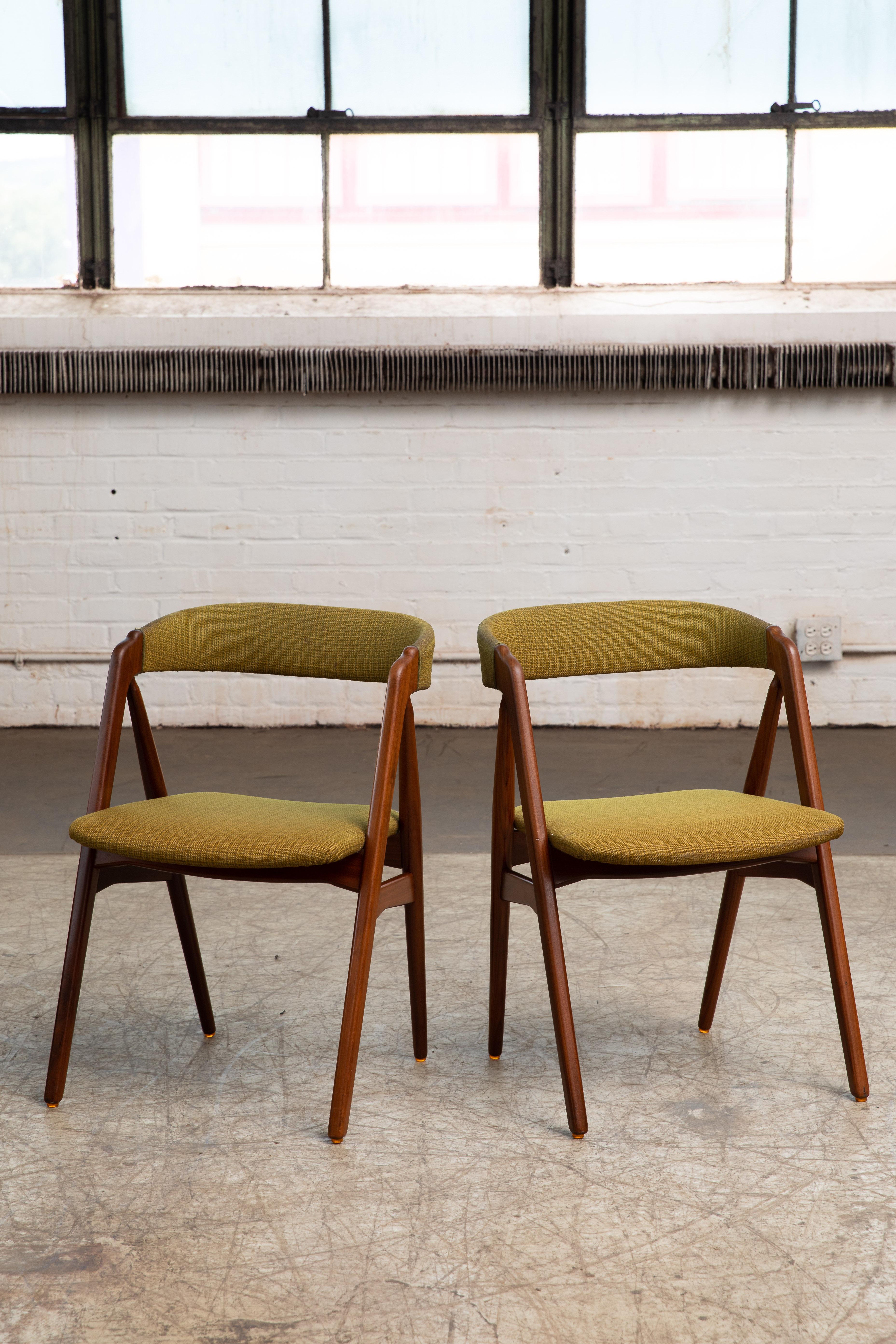 Set of Six Kai Kristiansen Teak A-Frame Dining Chairs in Teak 1950's Denmark In Good Condition In Bridgeport, CT