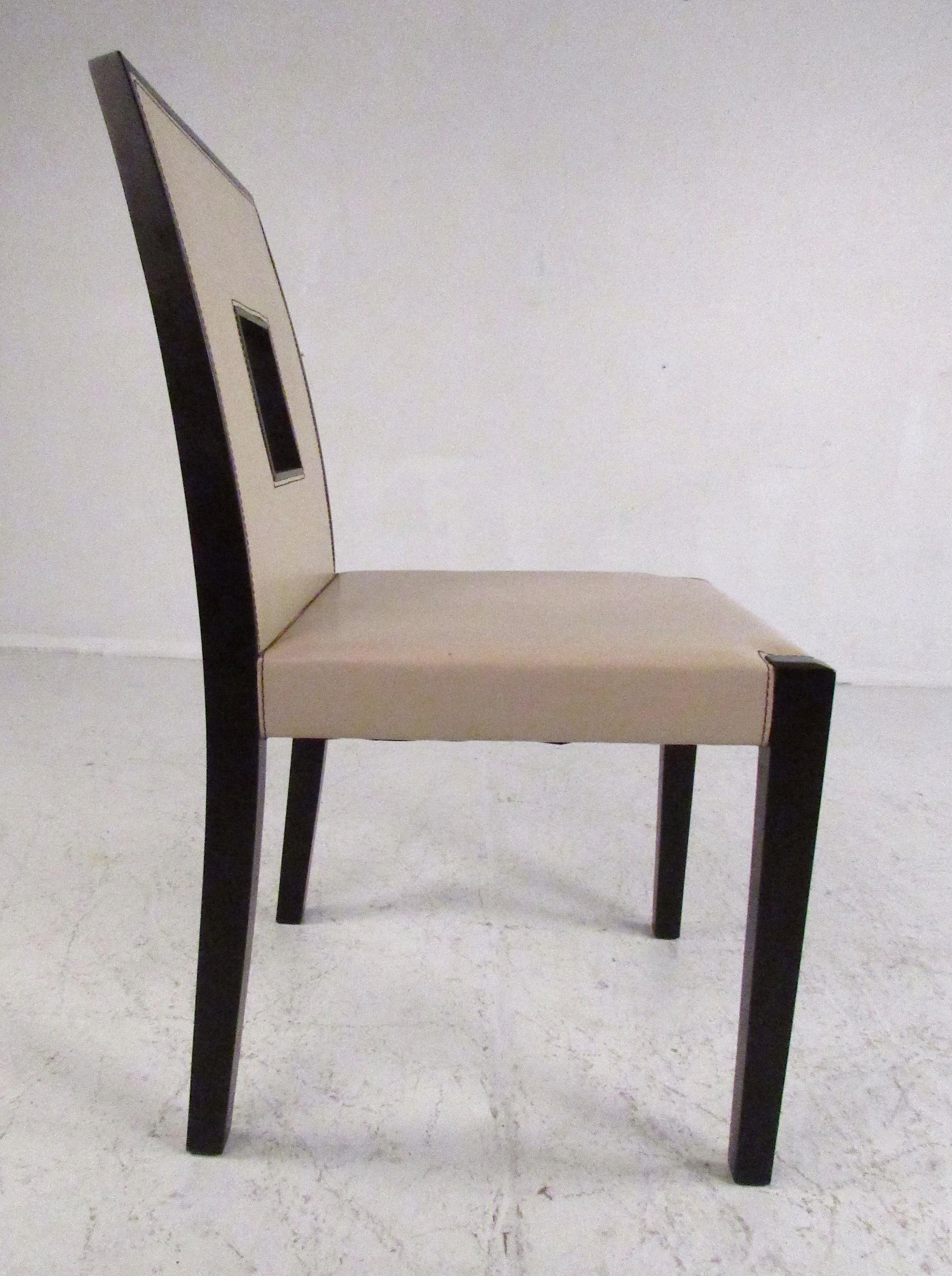 keyhole back dining chairs