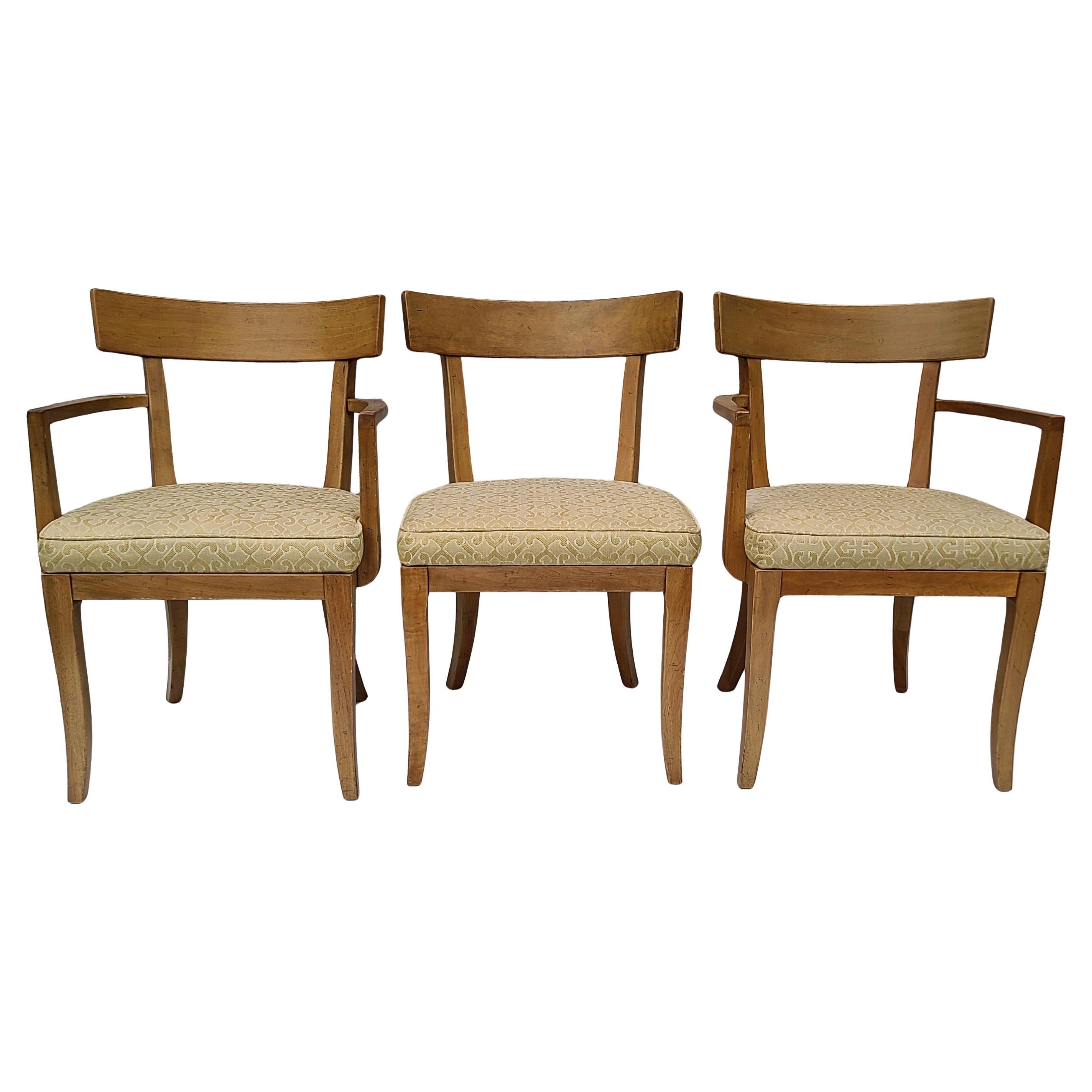 Fine XX secolo Set di sei sedie Klismos di Baker Furniture in noce in vendita